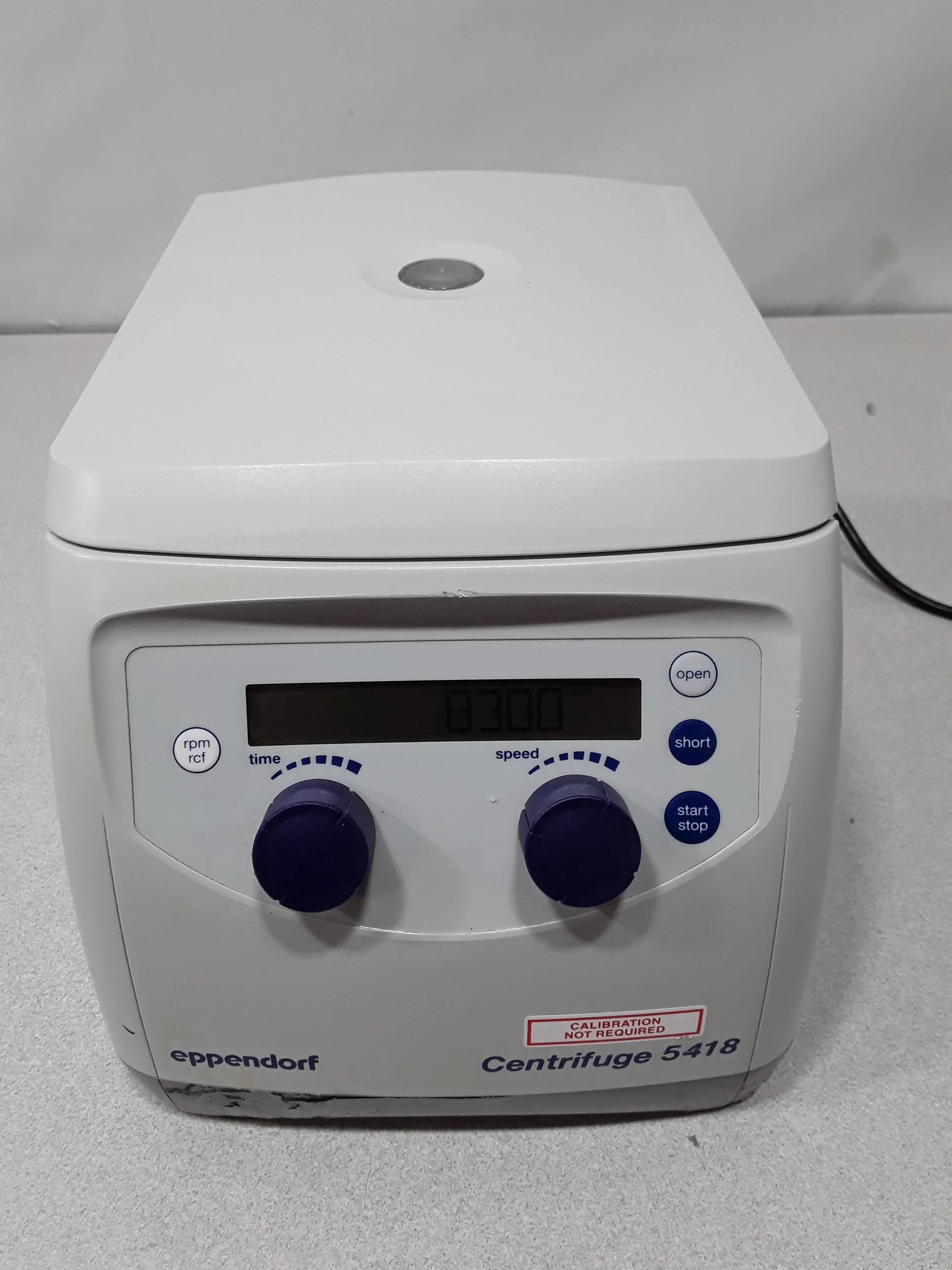 Eppendorf Centrifuge 5418 with Rotor FA-45-18 Used Microcentrifuge 120V