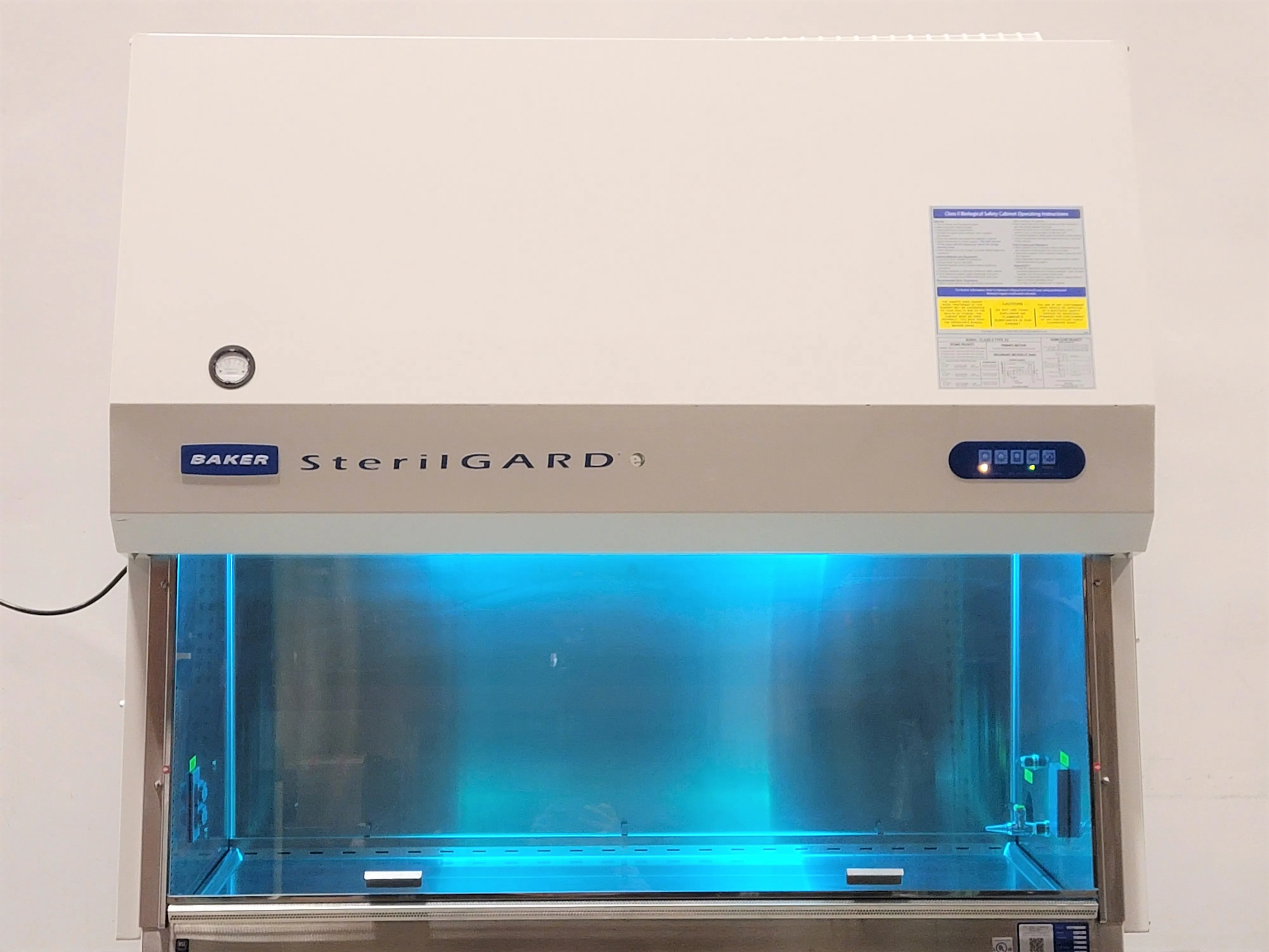 Baker Company - SterilGARD e3 Class II Type A2 Biosafety Cabinet SG504