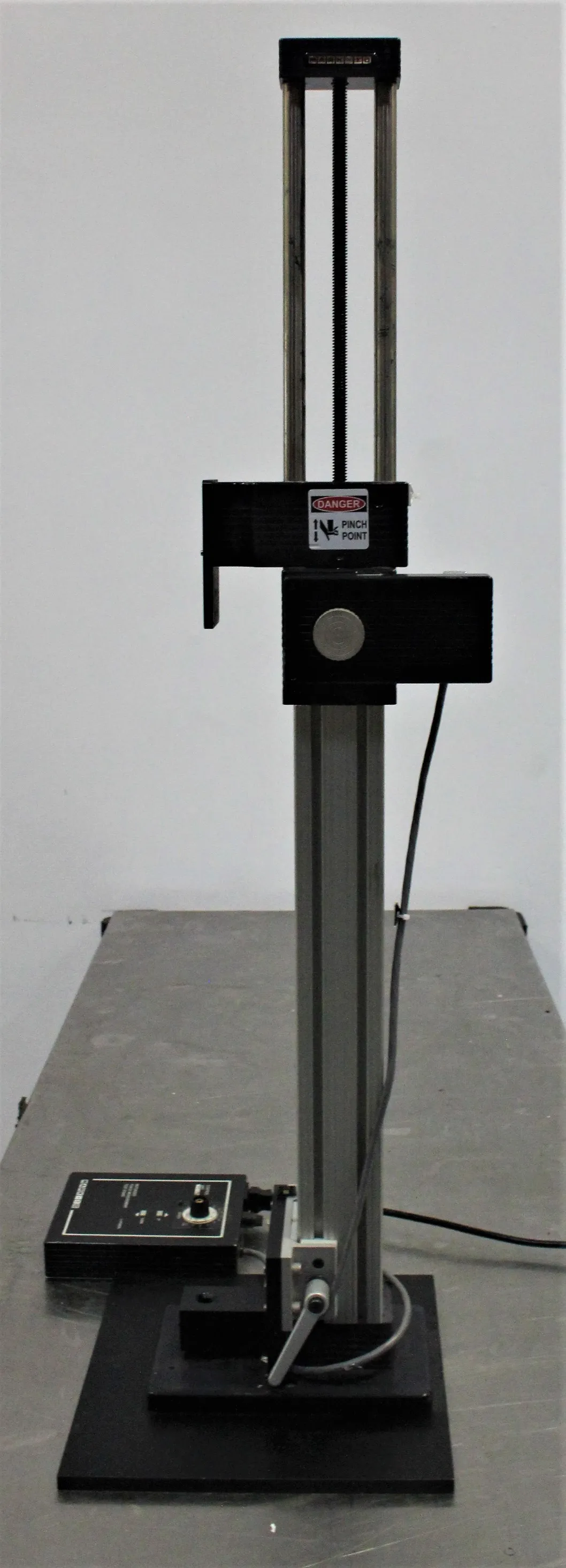 Mark-10 ESM1500S Tensile Tester