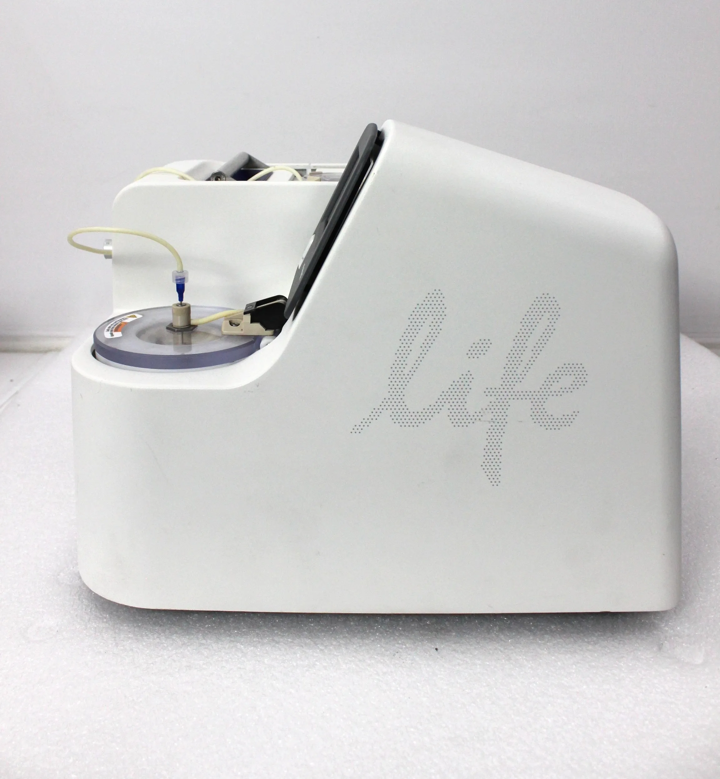 Used DNA Sequencer Life Technologies INS1005527 with 30-Day Warranty, 100% Parts and Labor