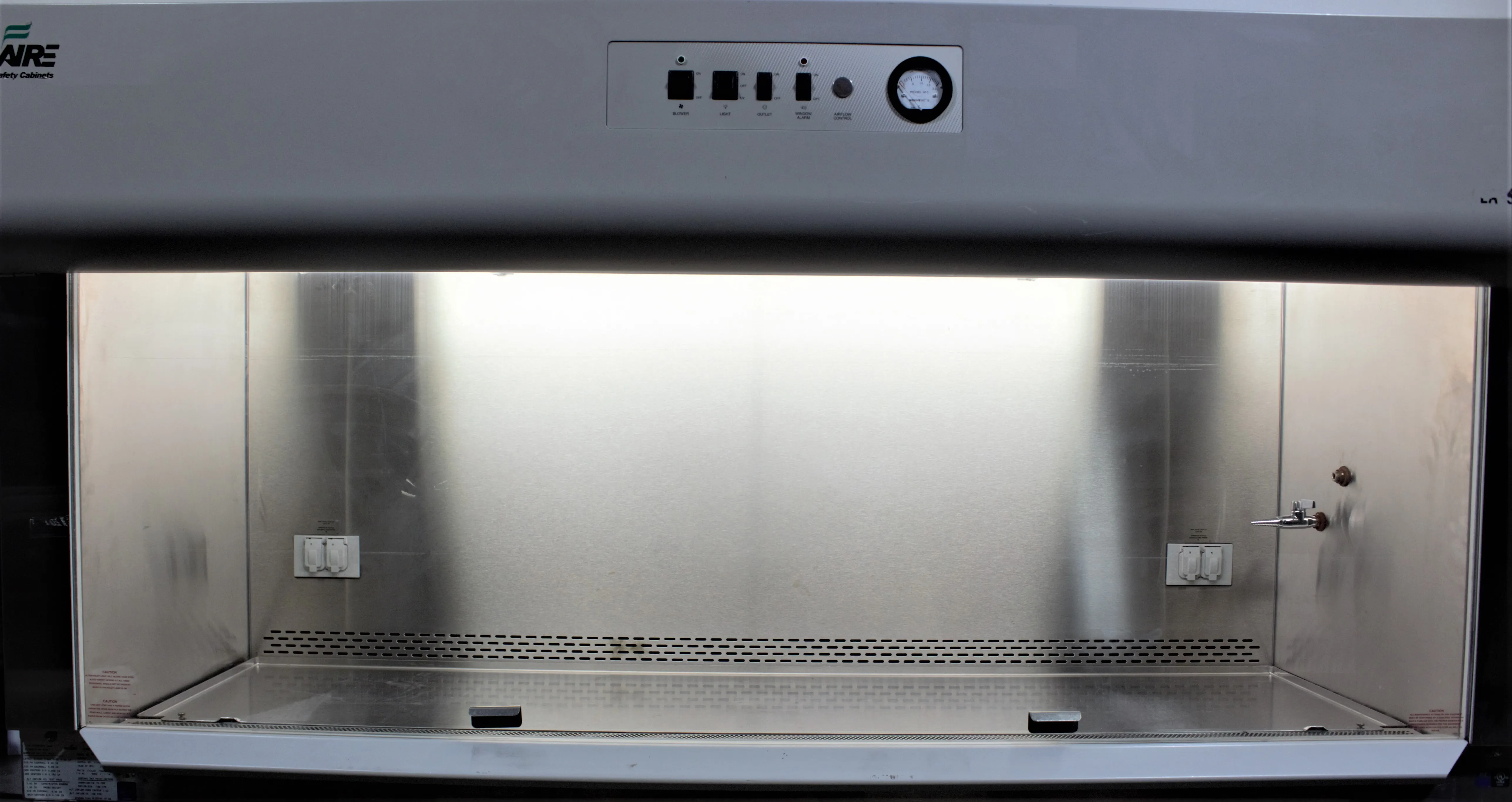 NuAire NU 425 Class II Type A2 Biosafety Cabinet