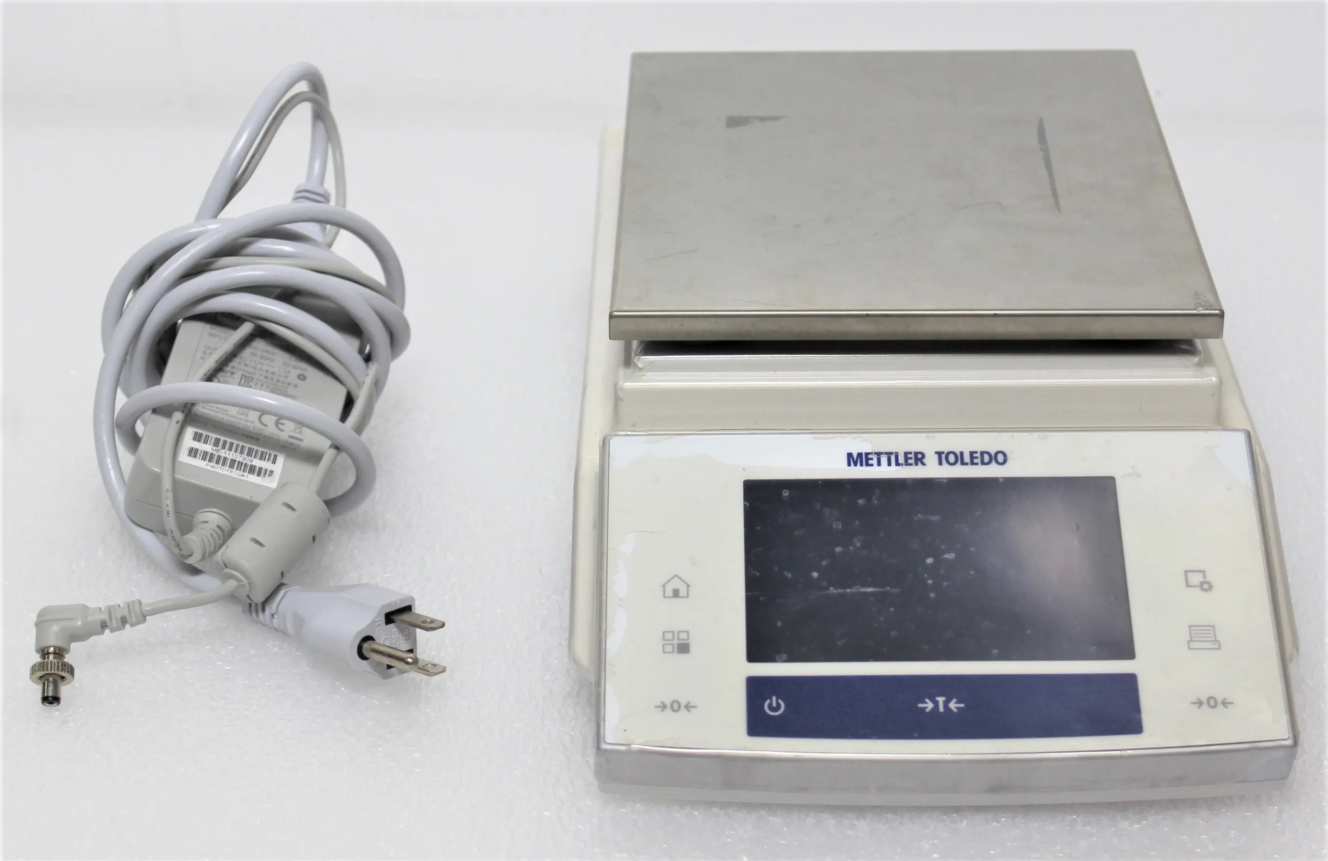 Mettler-Toledo XS6002S Precision Balance Scale