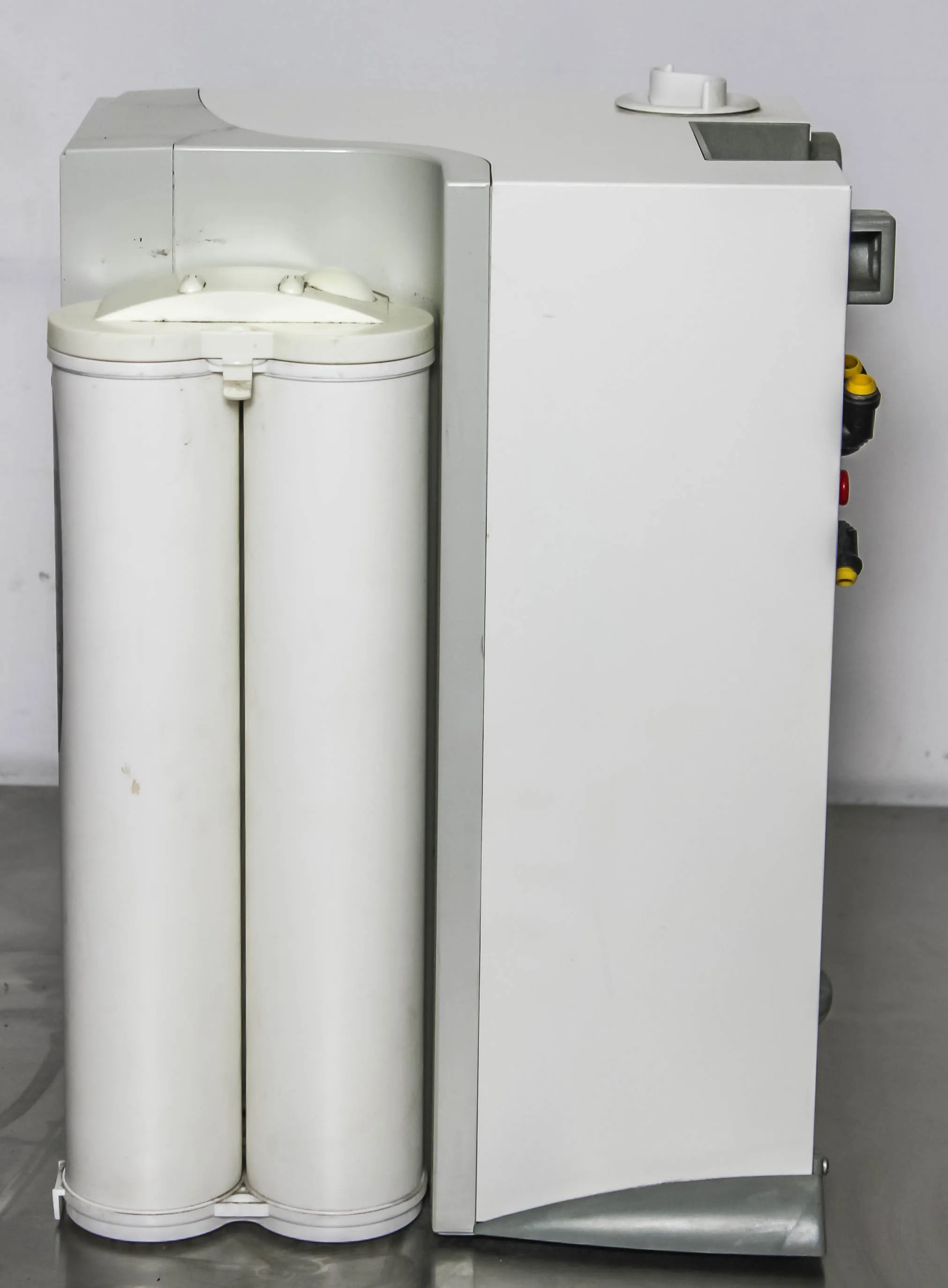 Used Millipore Elix 10 Water Purification System Elix 10