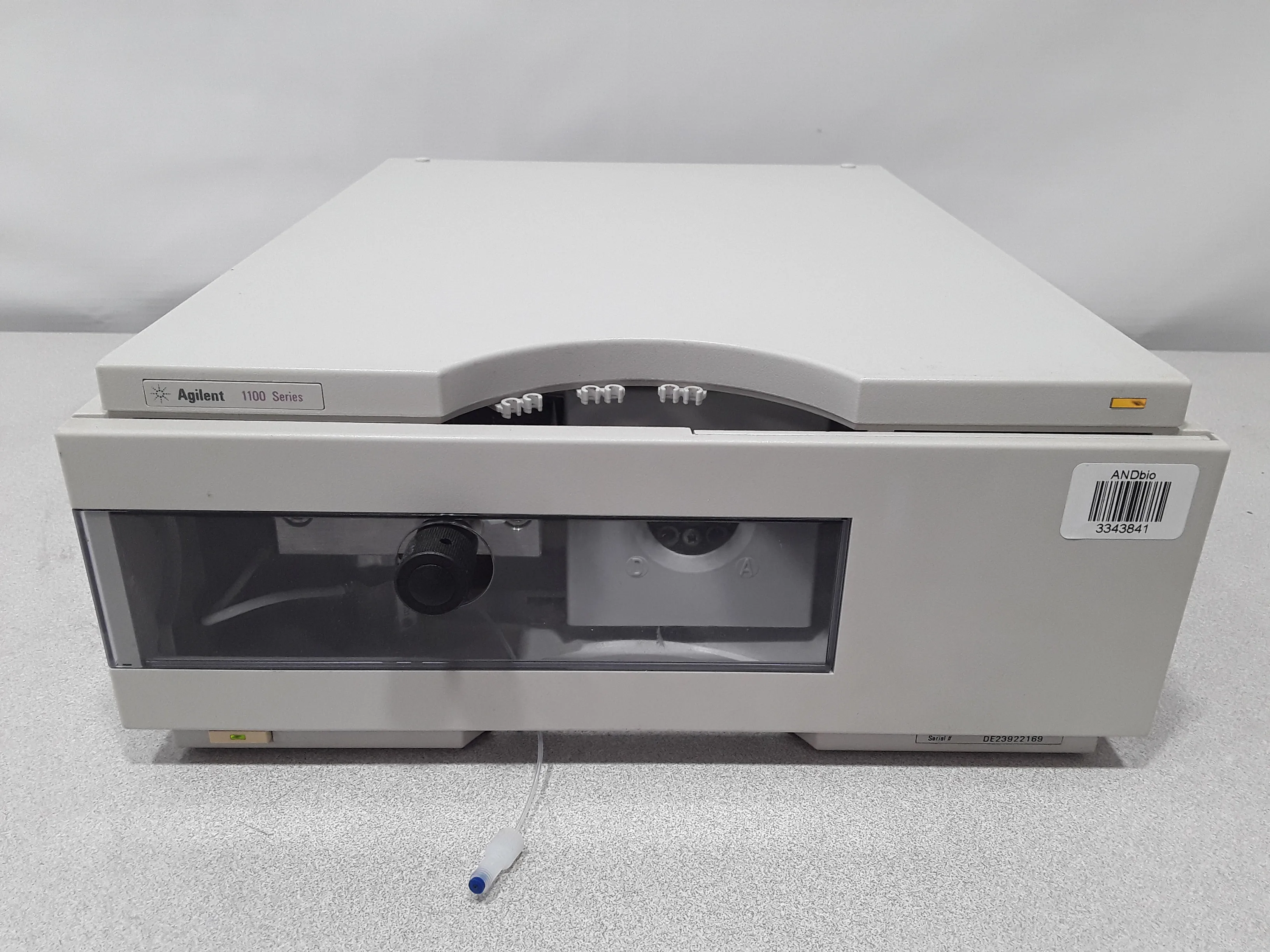 Agilent G1311A QuatPump 1100 Series Quaternary Pump Used Laboratory Equipment