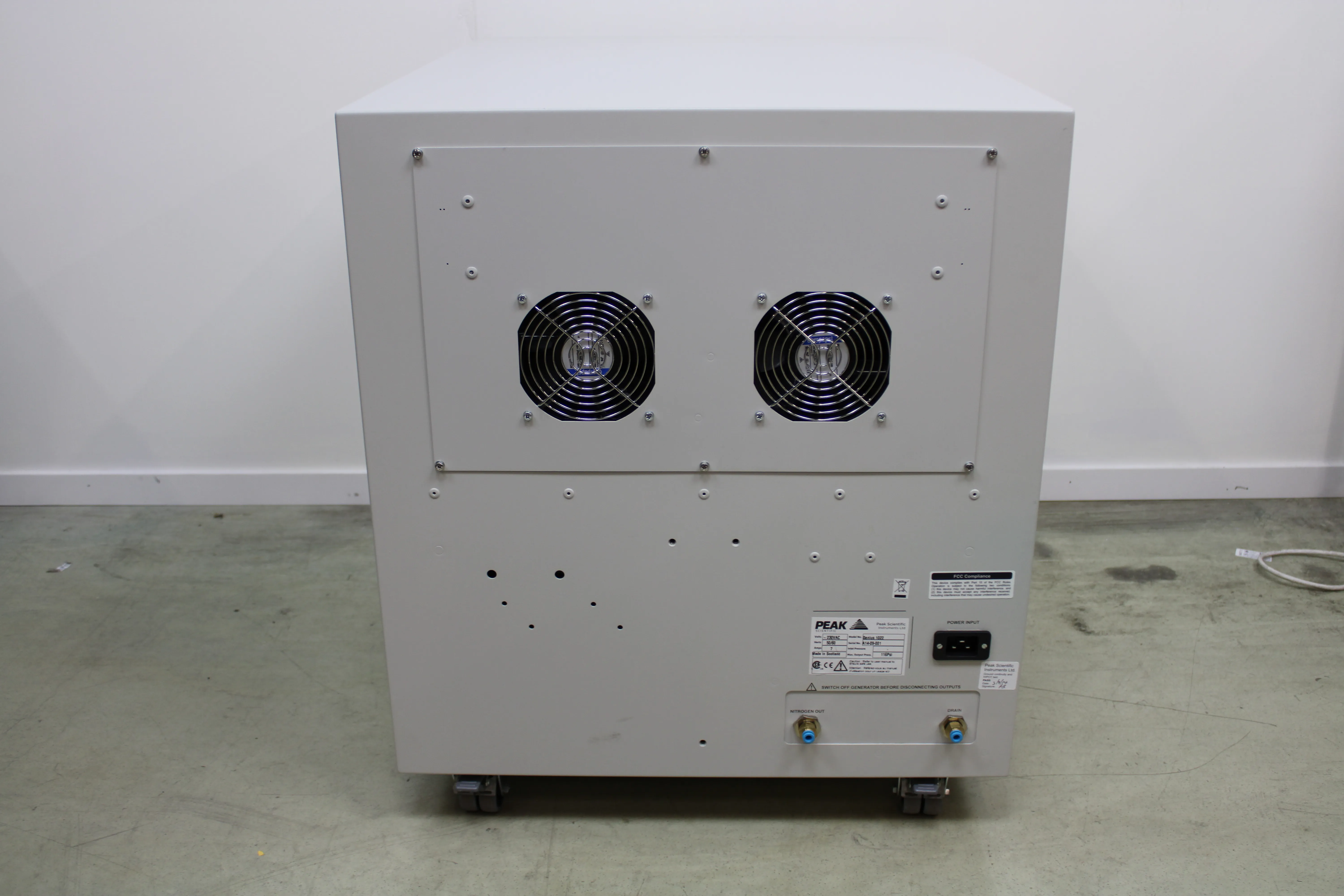 Peak Scientific Genius 1022 Nitrogen Generator for Thermo Fisher Scientific LC-MS/MS Applications