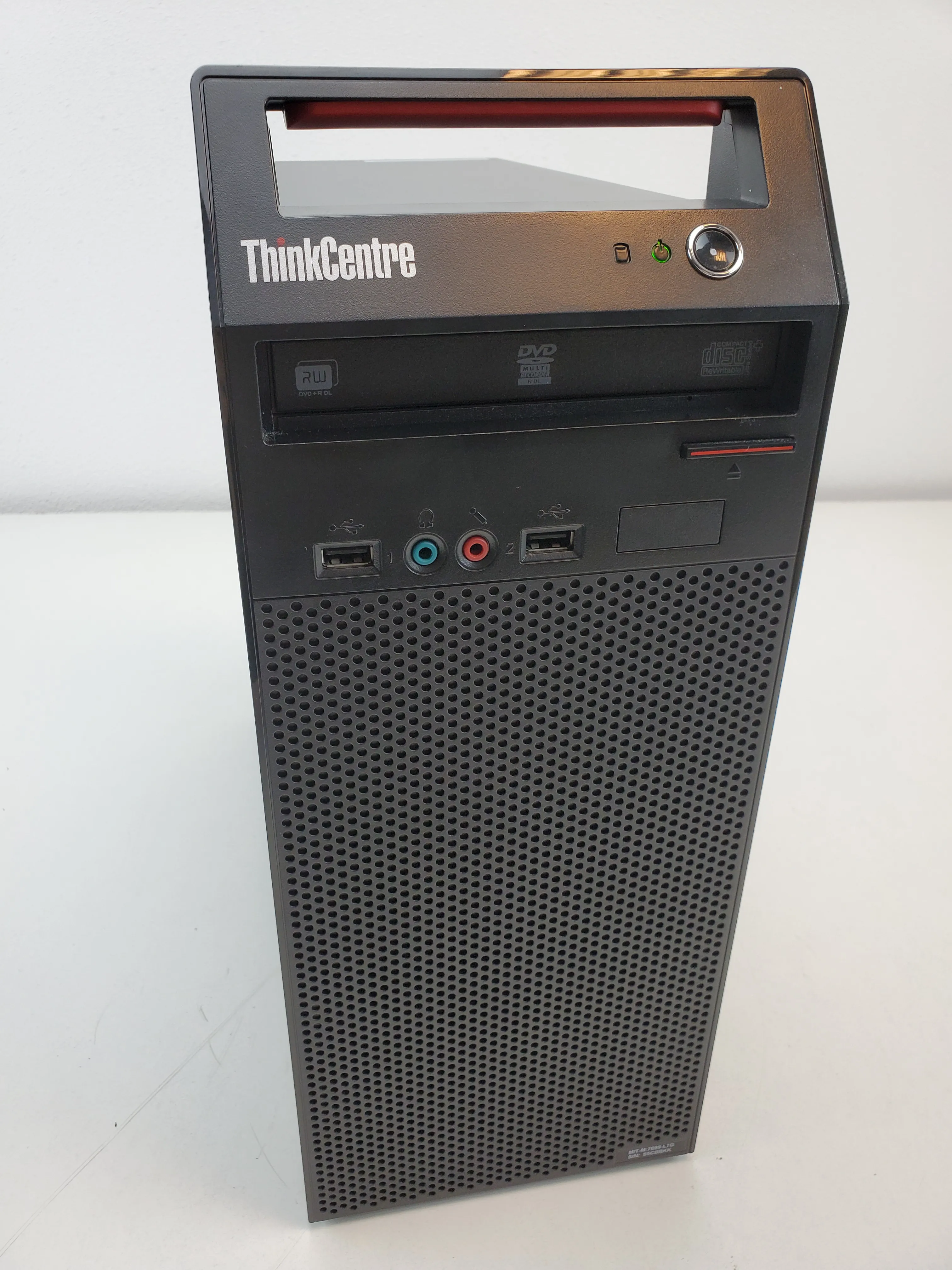 Lenovo ThinkCentre A70 L7G Mainframe Computer