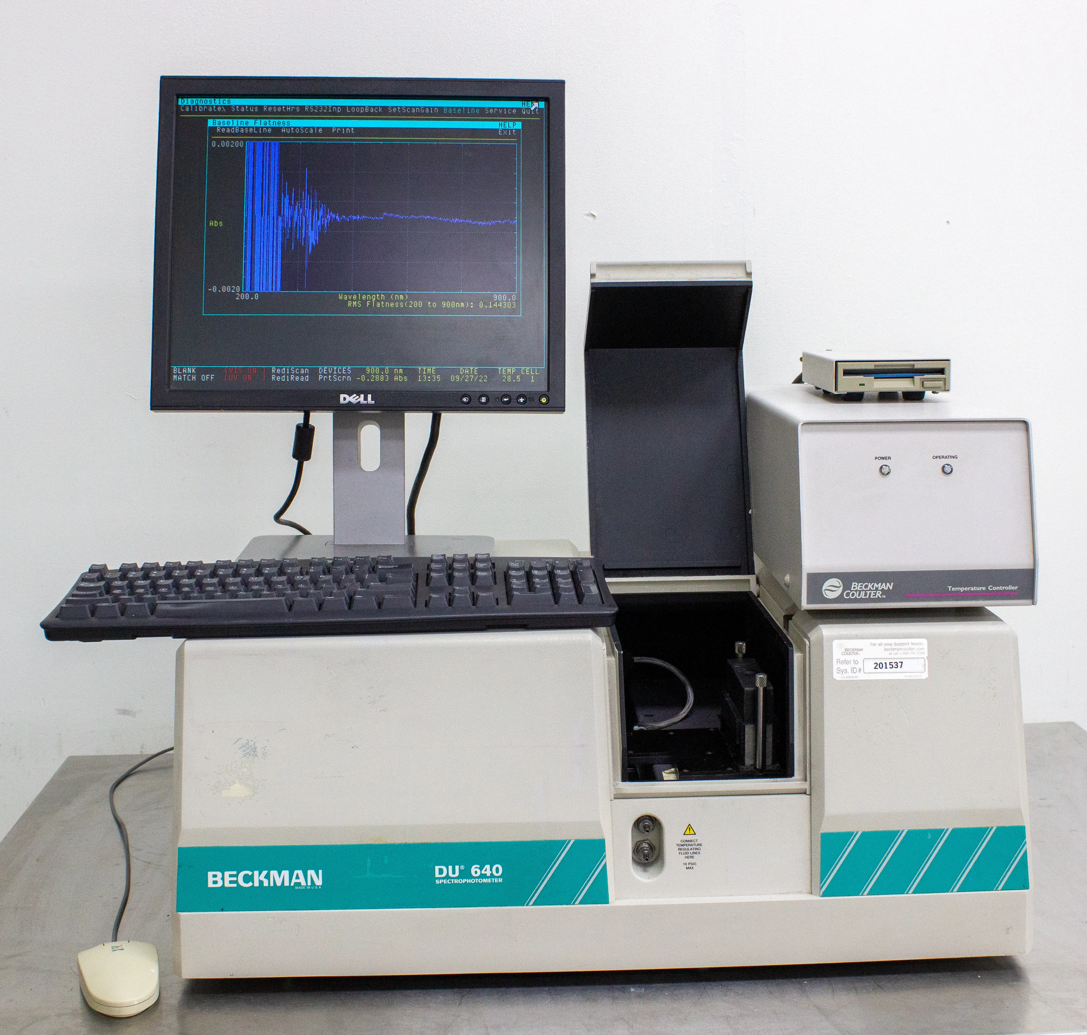 Beckman DU 640 Spectrophotometer - Laboratory Analytical Equipment