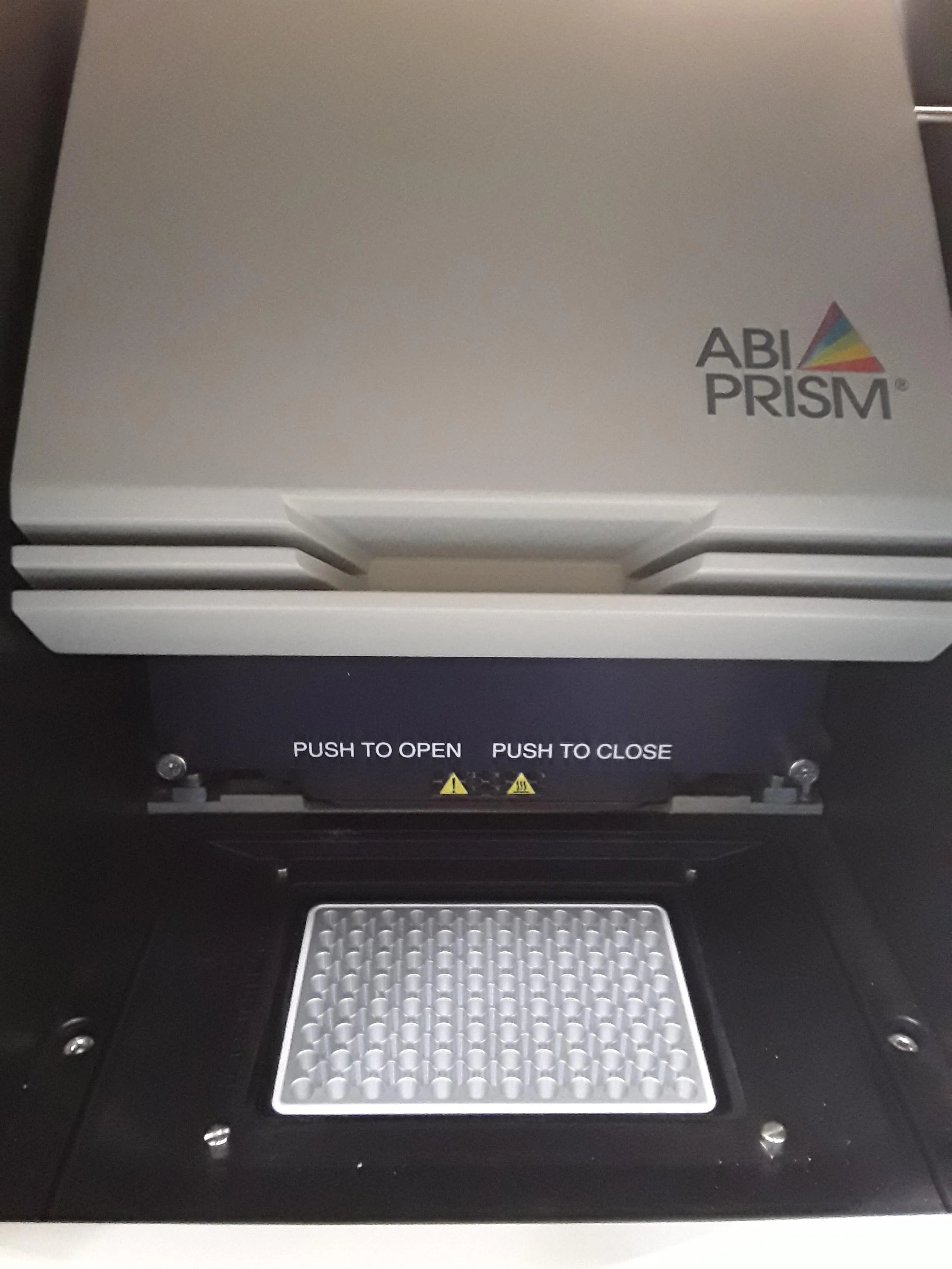 ABI PRISM 7000 Sequence Detection System