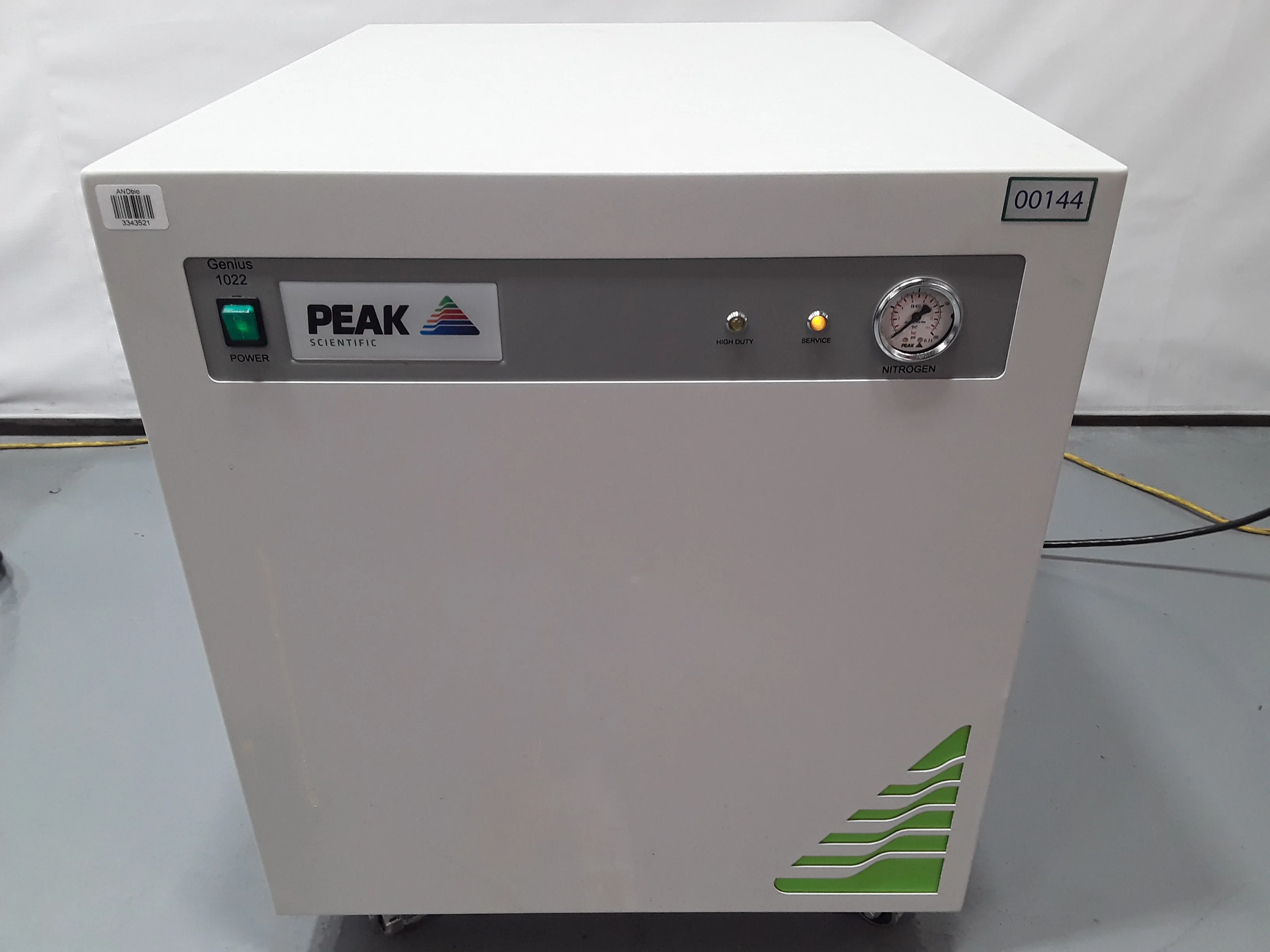 Peak Scientific Genius 1022 Nitrogen Gas Generator