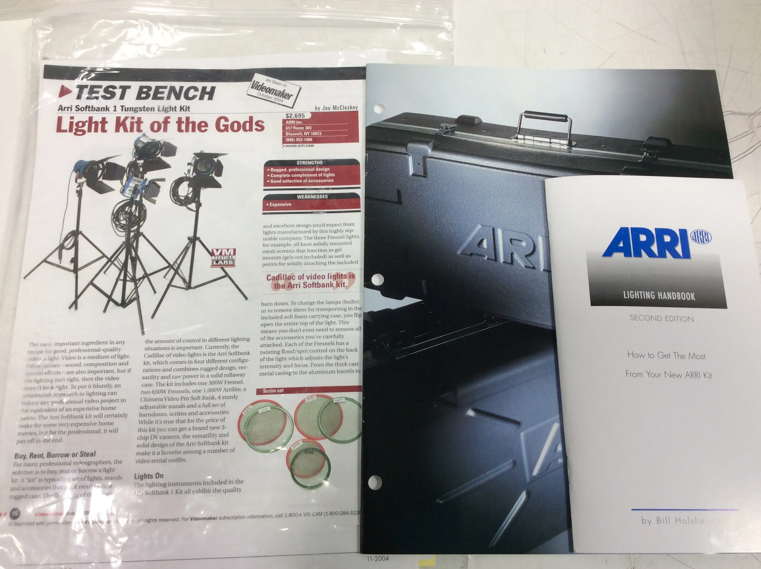 ARRI Softbank 1 Tungsten Light Kit with 300W & 650W Lights