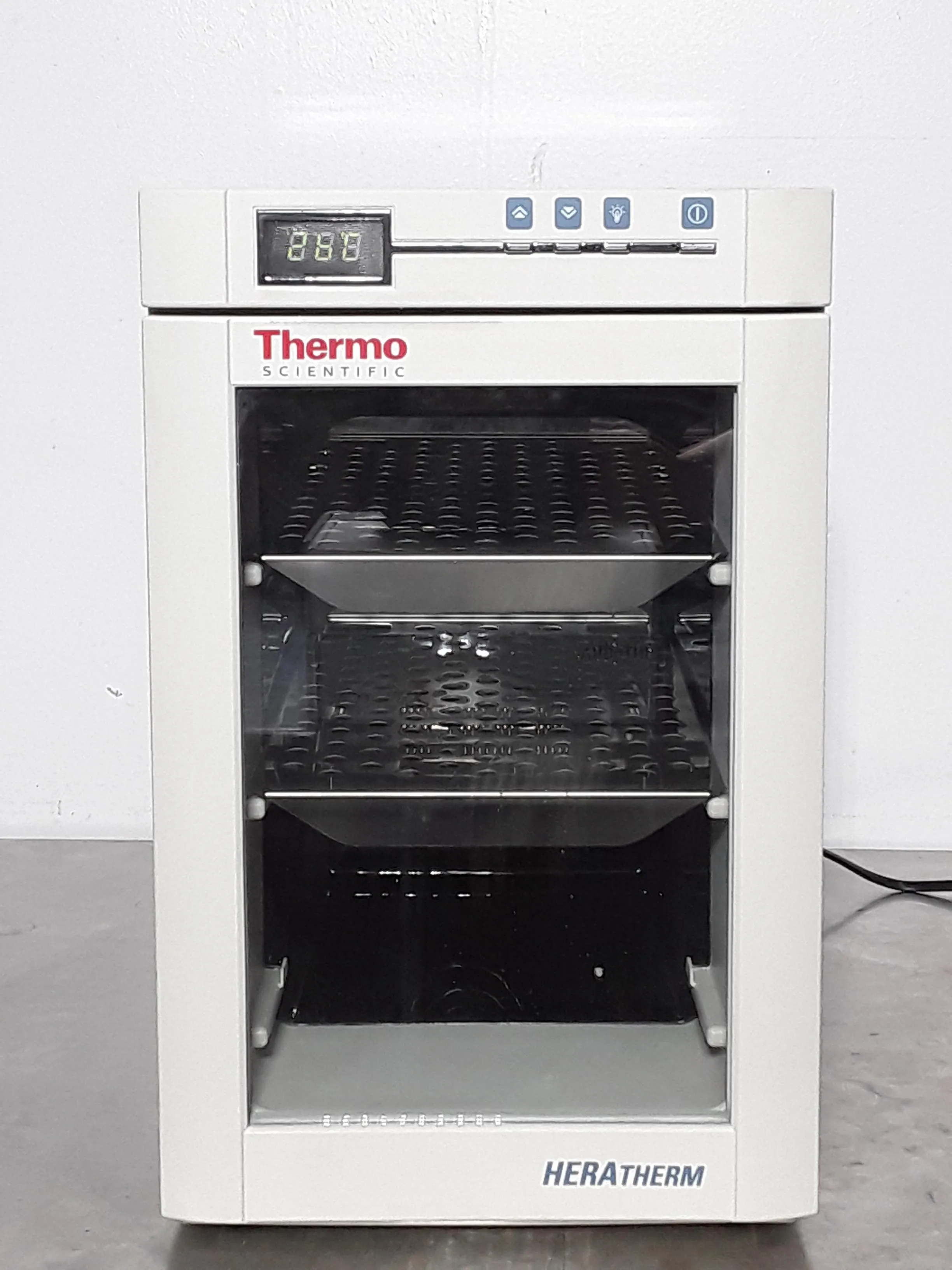 Thermo Fisher 50125590 Compact Microbiological Incubator 120V/220V 50/60Hz