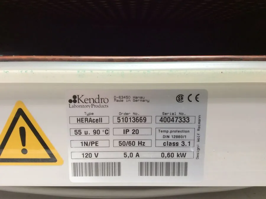 Used Kendro HERAcell C CO2 Incubator Model 40047333