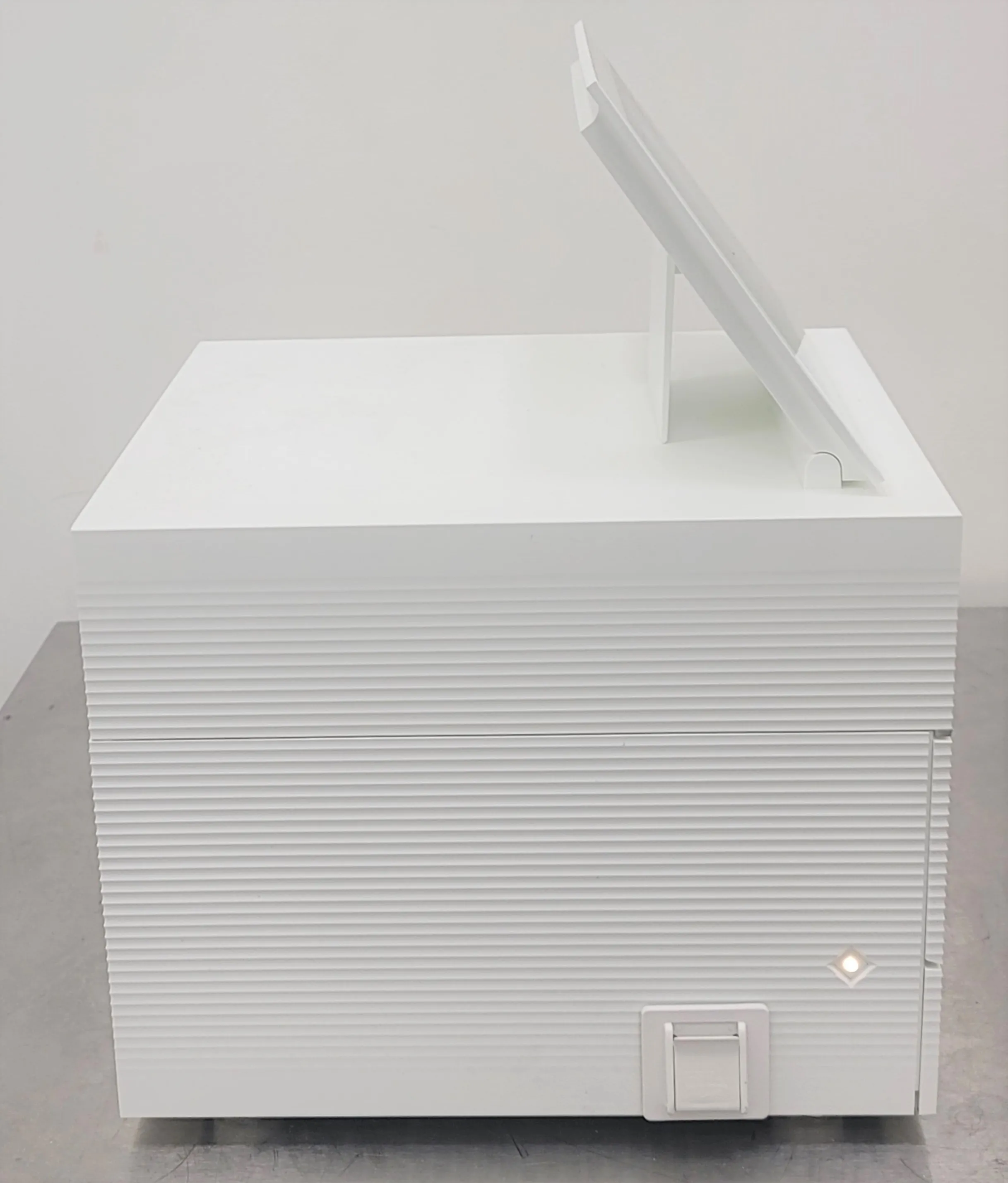 Illumina iSeq 100 DNA Sequencer