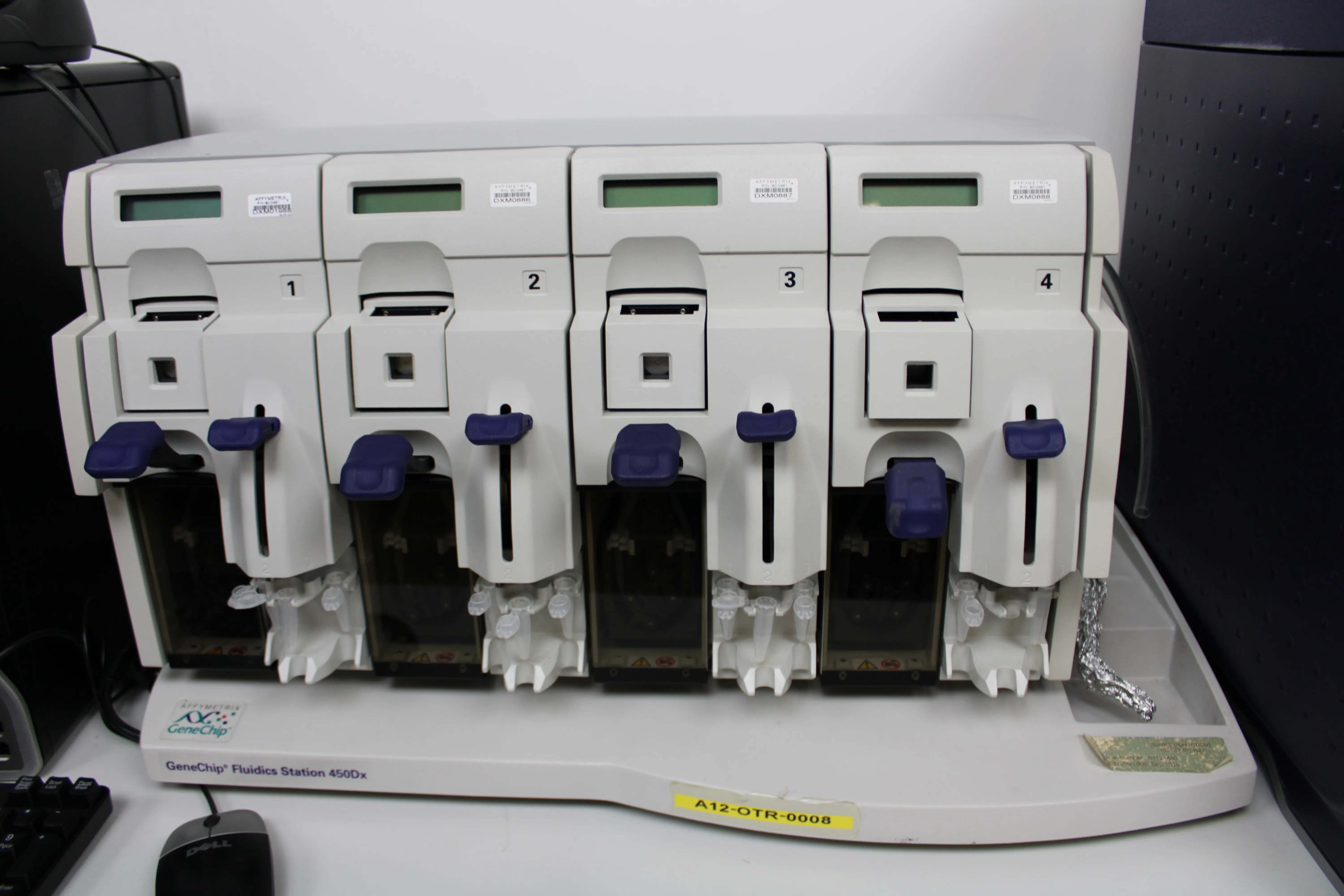 Affymetrix Gene Chip Fluidics Station 450 Molecular Biology Laboratory Equipment