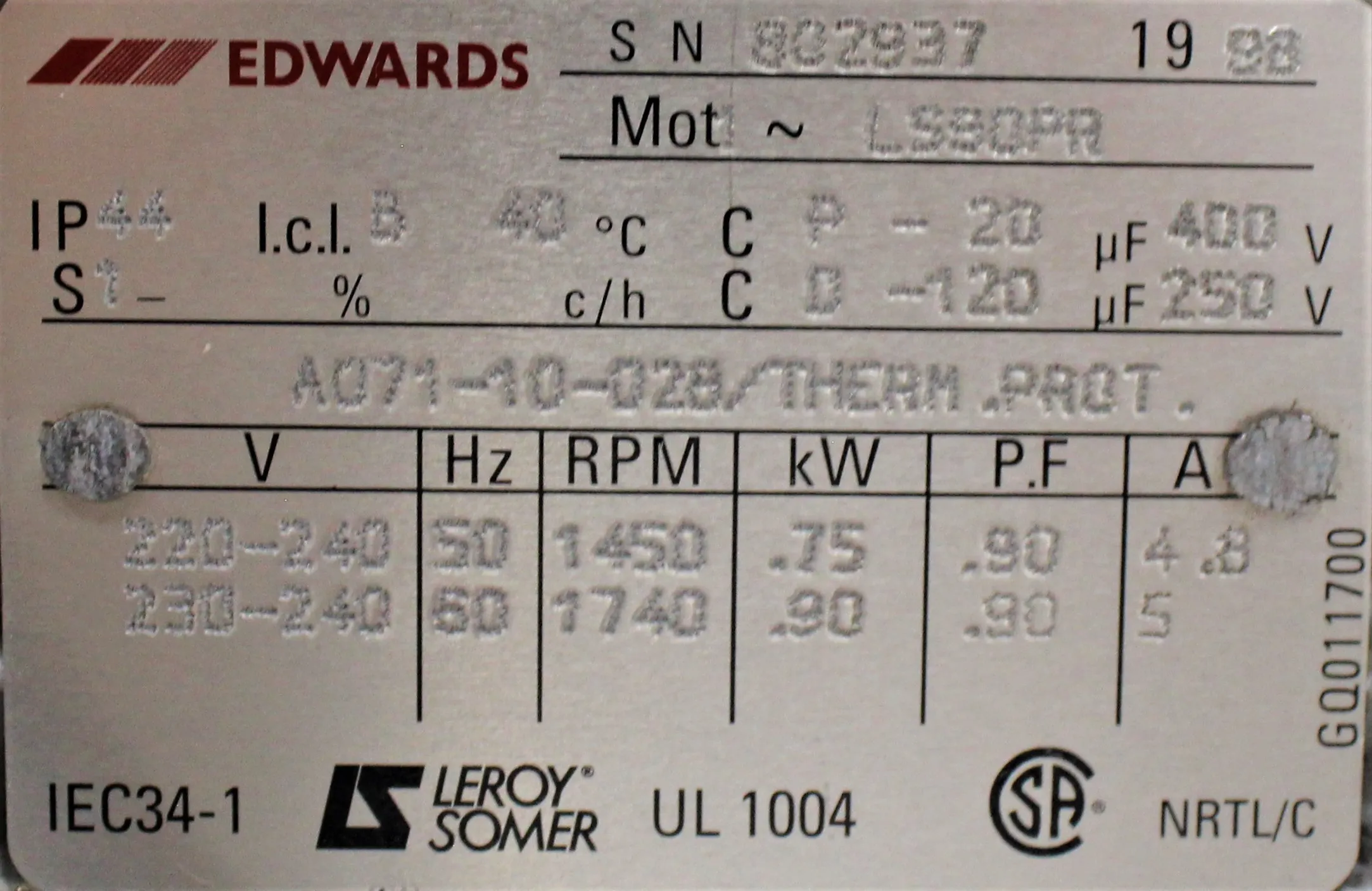 Edwards E2M28 Rotary Vane Vacuum Pump 220V 60Hz US