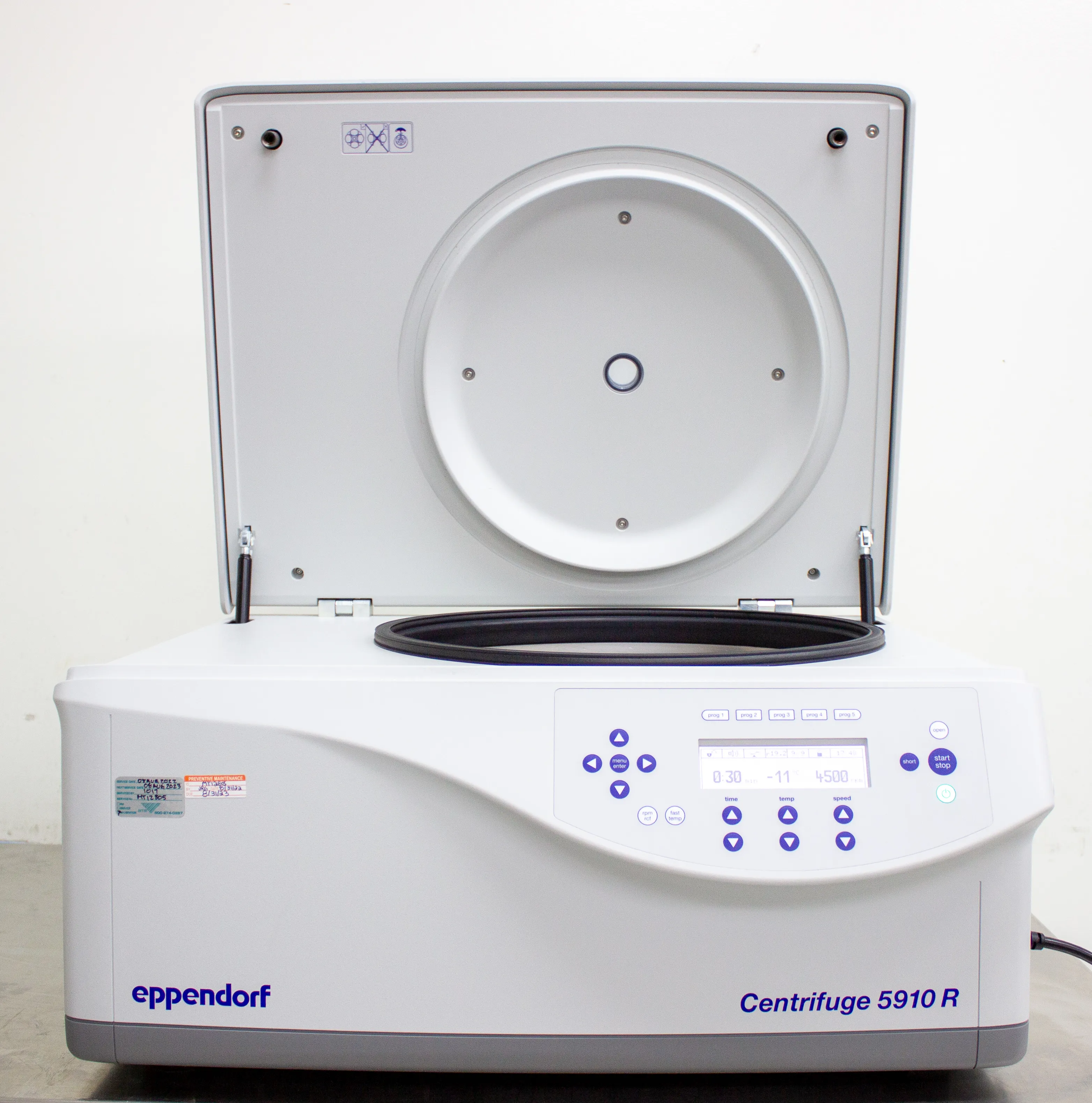 Eppendorf 5910 R Refrigerated Benchtop Centrifuge w/ 5910 R/RI S-4xRotor