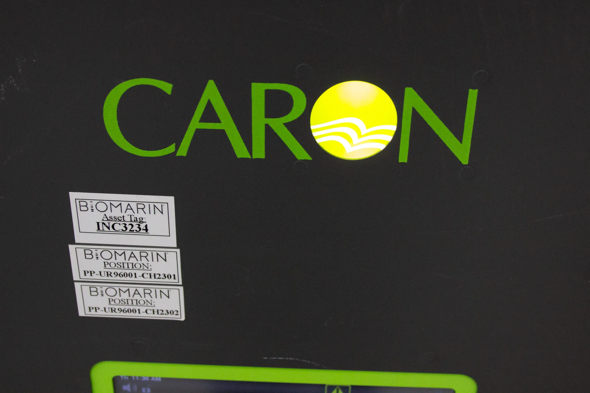 Caron Model 7000-10-1 Environmental Chamber - Ideal for Drug Testing & Shelf Life Studies