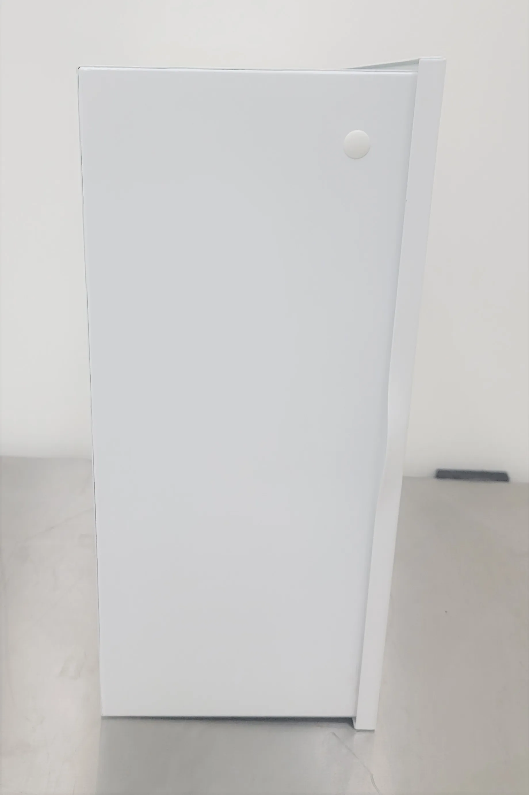 AdirMed Non-Alarmed Steel Cabinet for Defibrillators