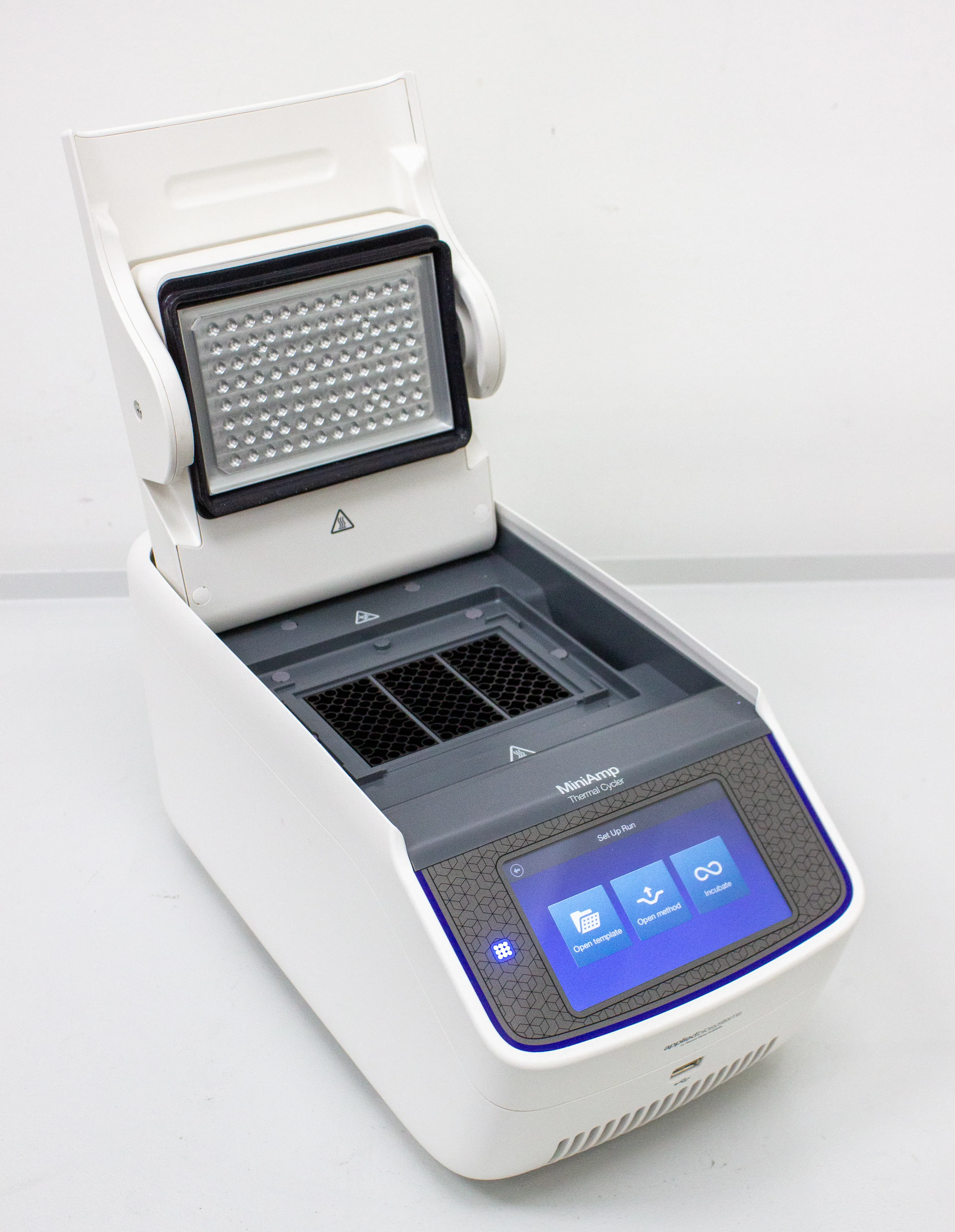 Applied Biosystems MiniAmp Thermal Cycler PCR Thermal Cycler Molecular Biology