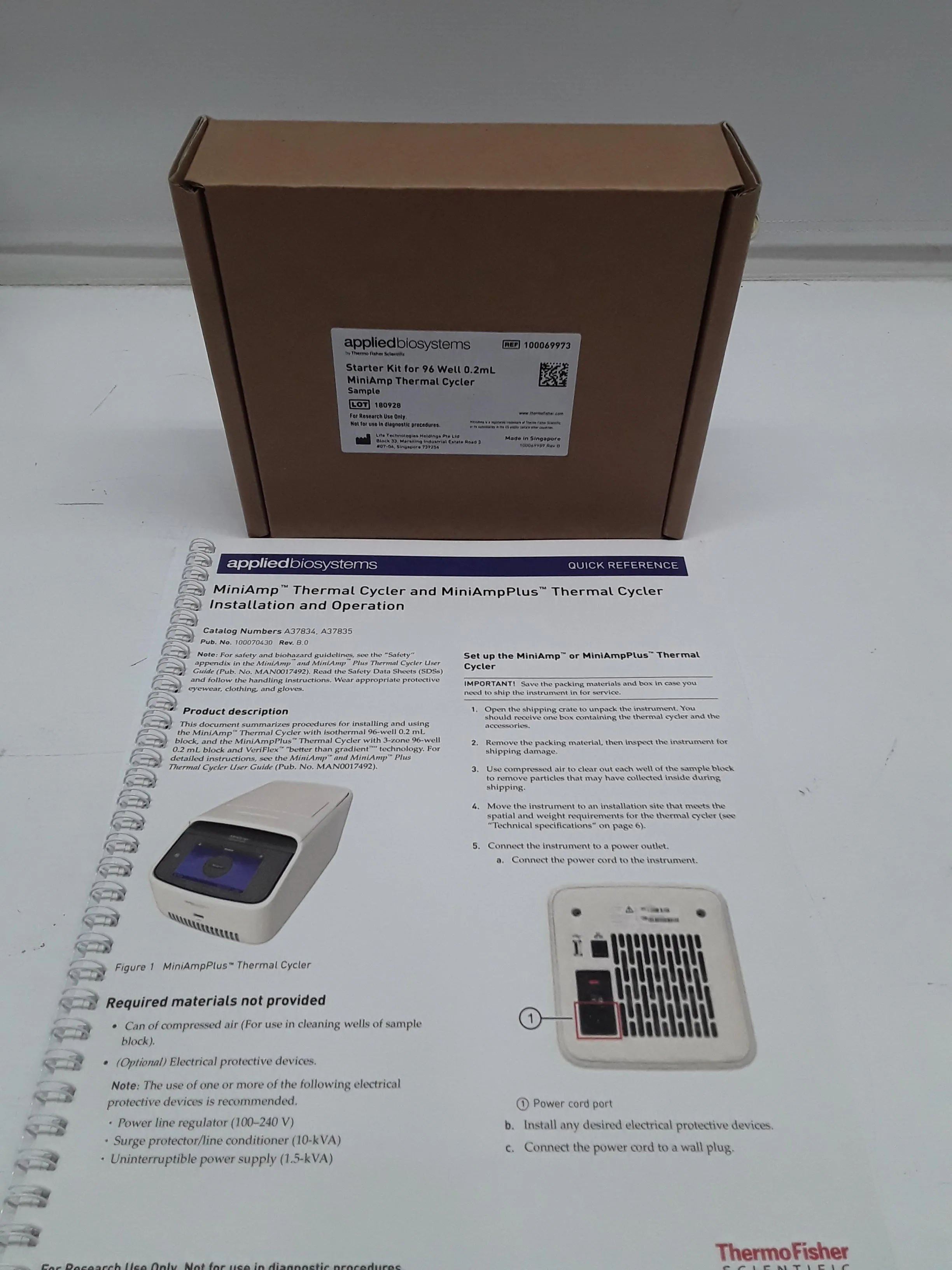 Applied Biosystems MiniAmp Thermal Cycler A37028 PCR Machine 96 well 120V/220V