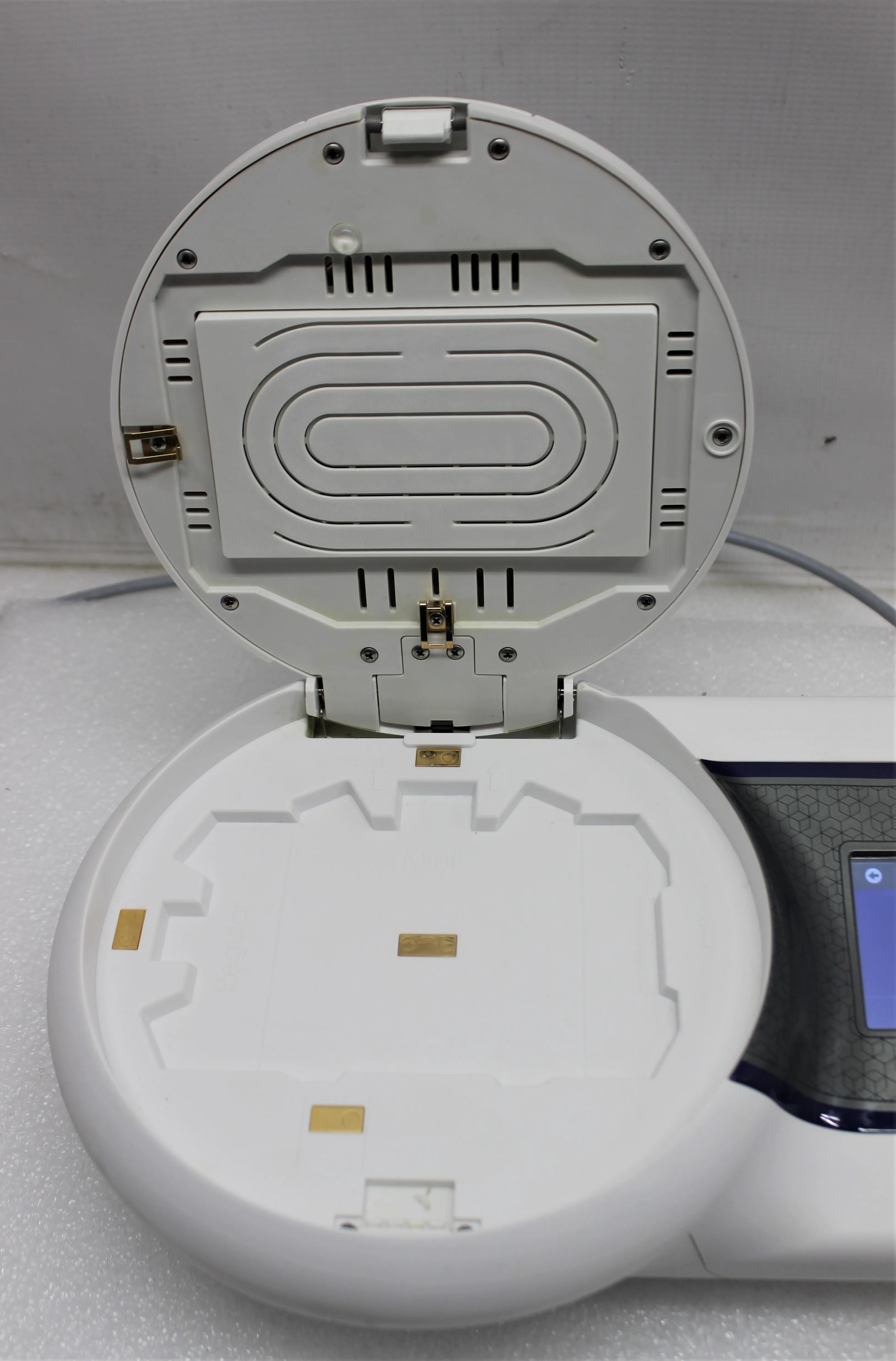 Invitrogen iBlot 2 Gel Transfer Device