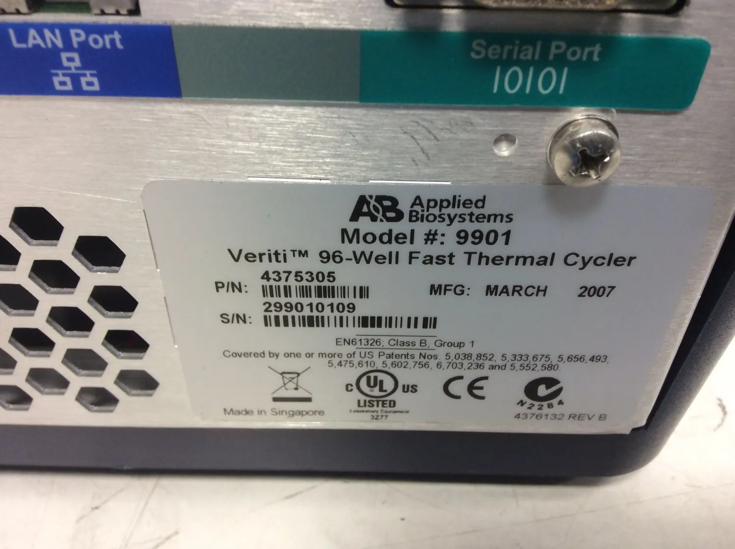 Applied Biosystems 9901 Veriti 96-Well Fast Thermal Cycler