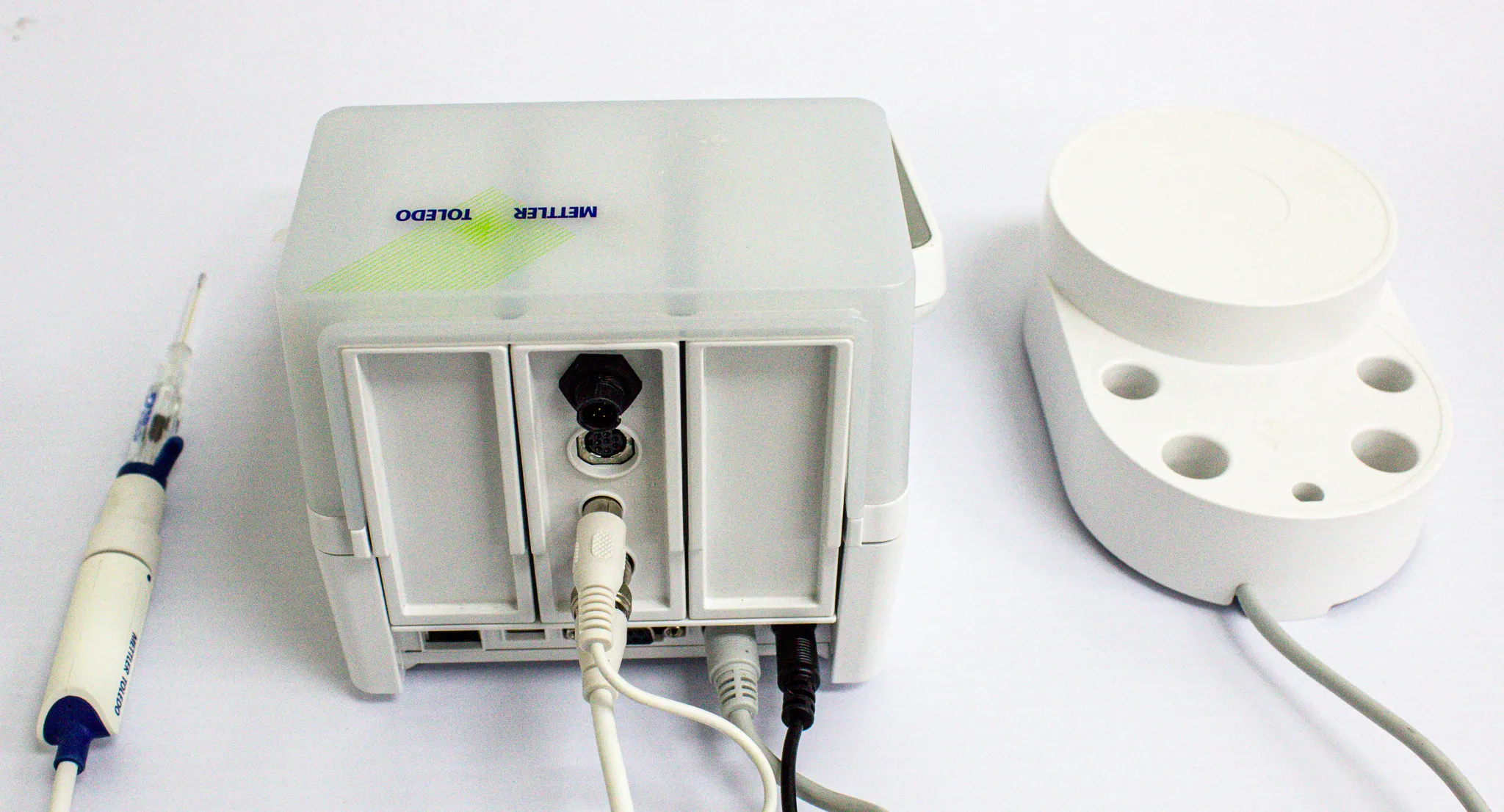 Mettler Toledo SevenExcellence S400 - Used pH Meter with Magnetic Stirrer