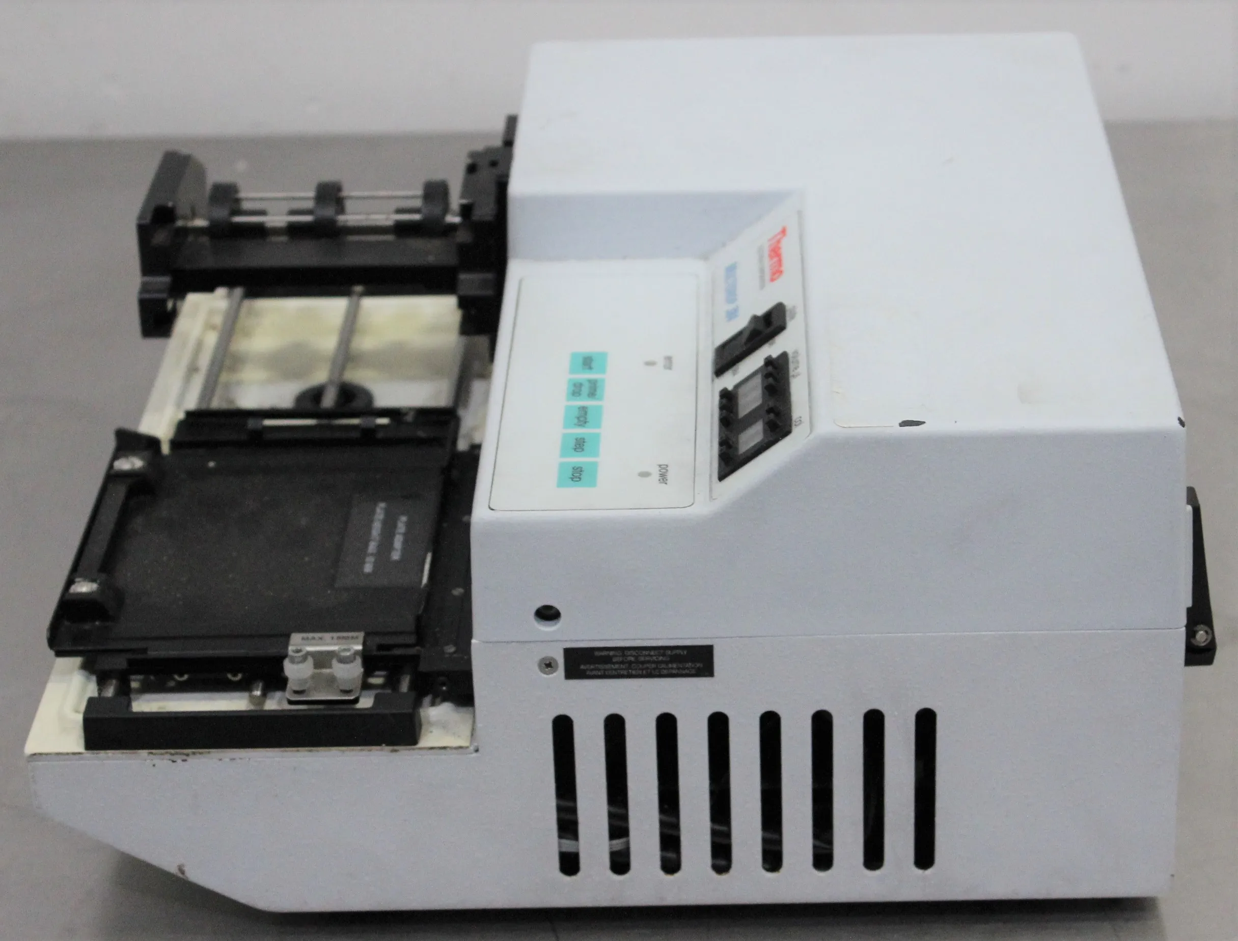 Thermo Scientific Multidrop 384 Microplate Dispenser