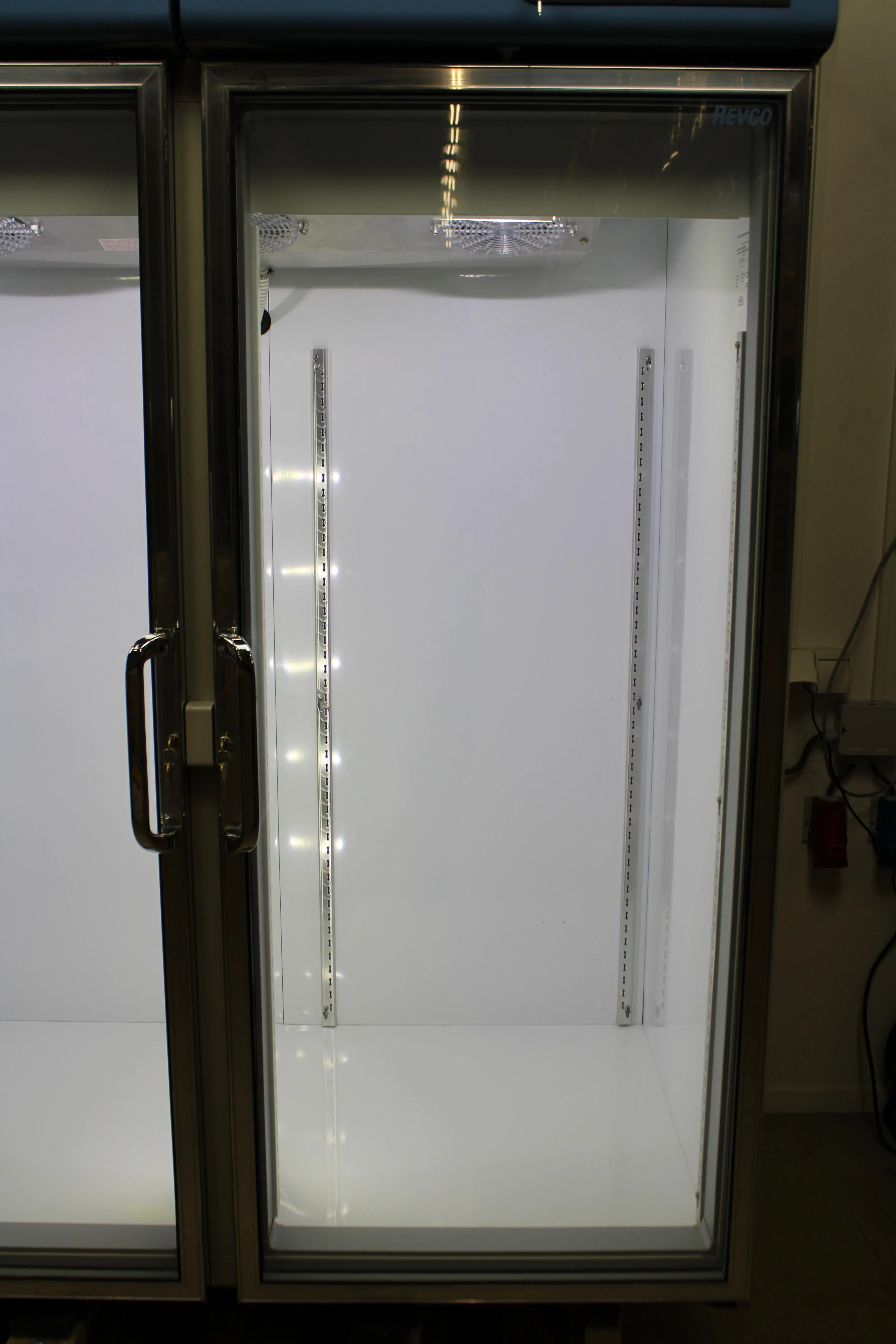 Thermo Fisher RGL5004W High-Performance Laboratory Refrigerator