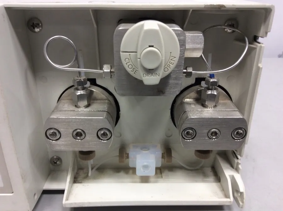 Shimadzu Liquid Chromatograph LC-10AD HPLC Pump