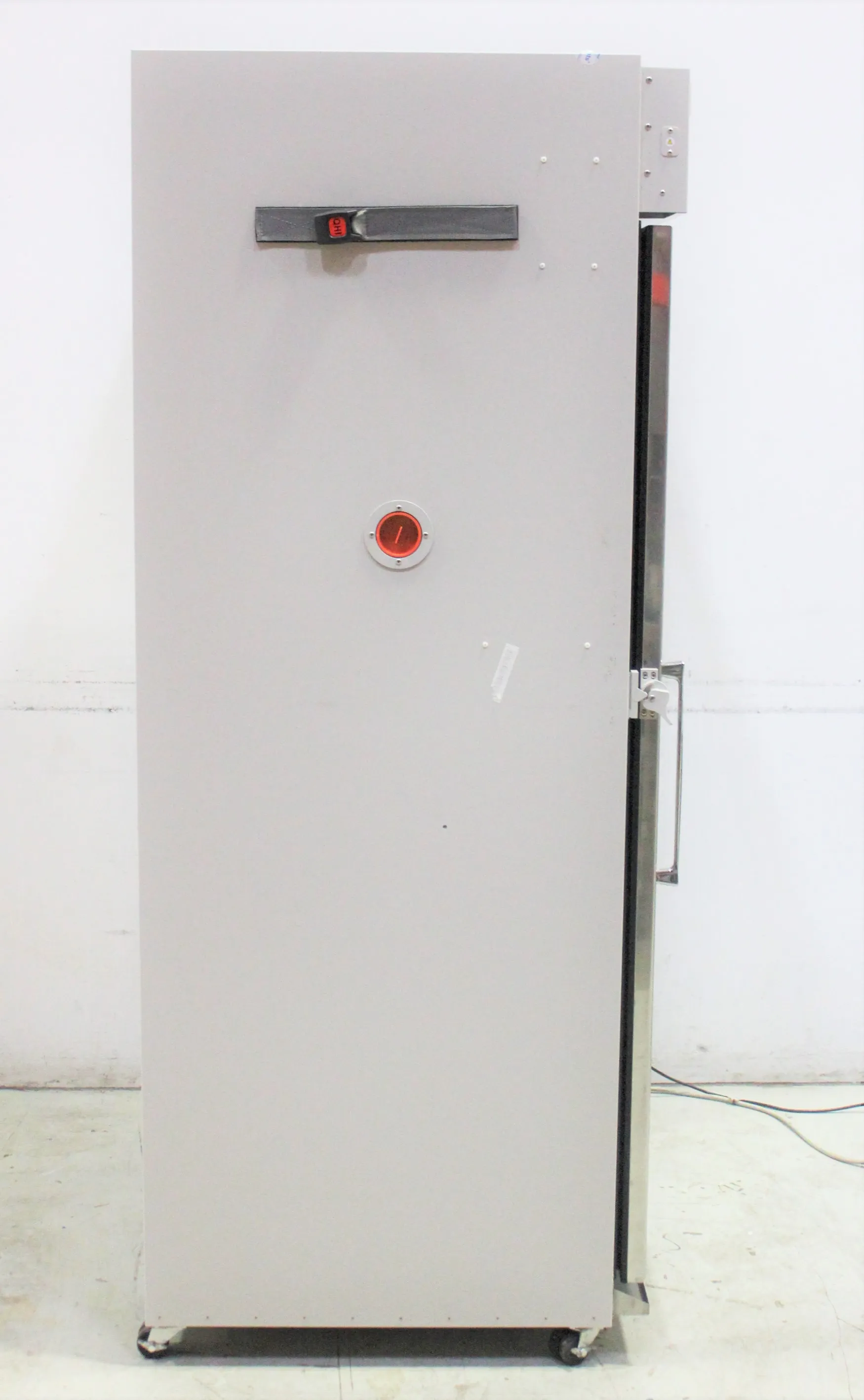 Thermo Scientific Large-Capacity Reach-In CO2 Incubator 3950