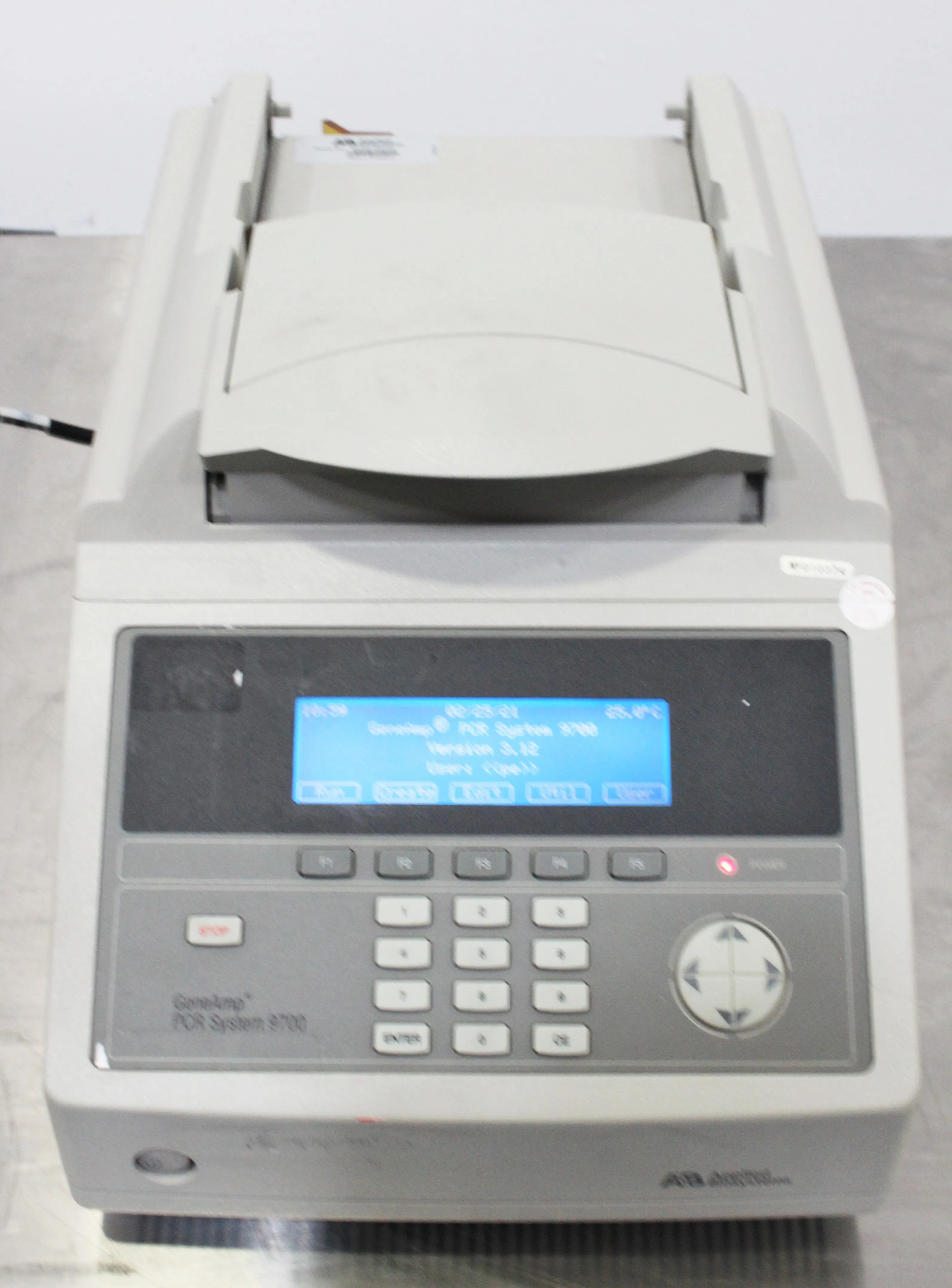 Applied Biosystems GeneAmp PCR System 9700 PCR Thermal Cycler