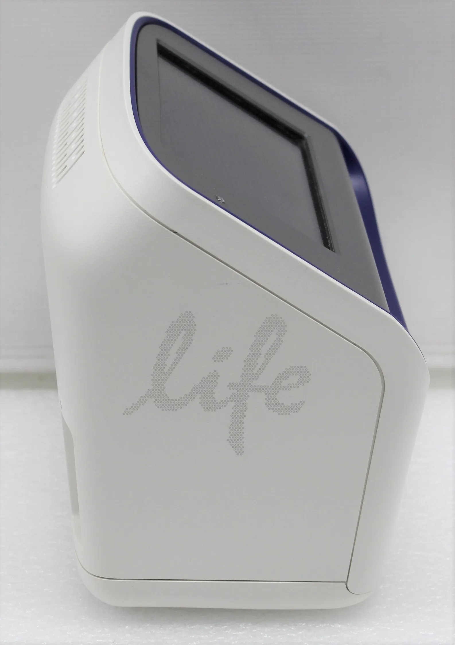 Life Technologies Countess II Automated Cell Counter AMQAX1000R