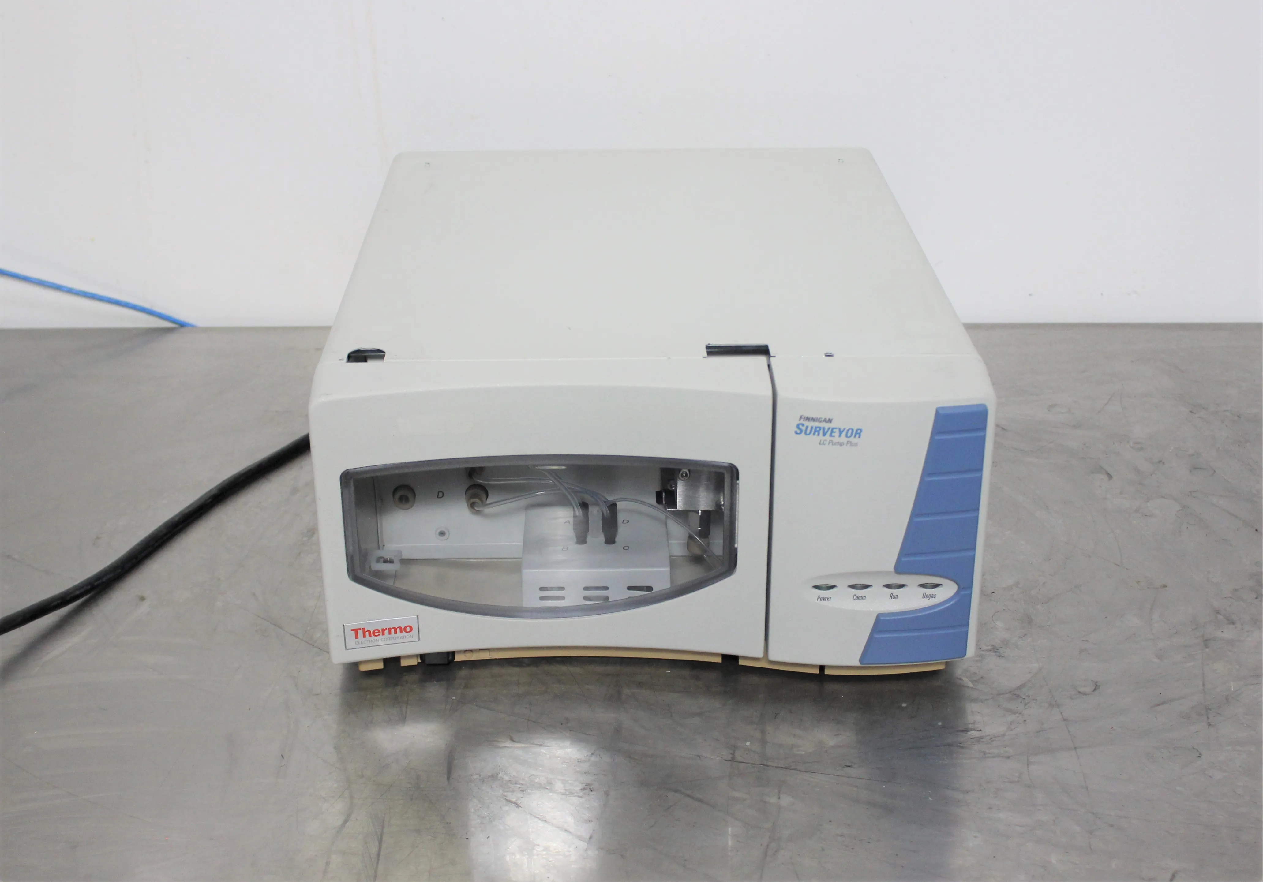 Thermo Finnigan Surveyor LC Plus HPLC Pump, Pumping System with Vacuum Degasser and Pulse Dampener