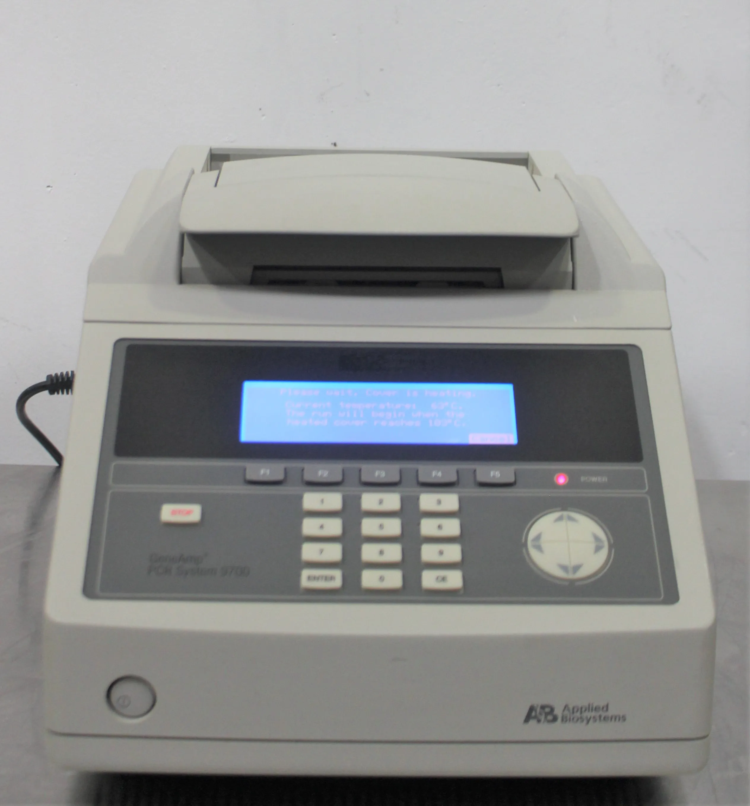 Applied Biosystems 9700 PCR Thermal Cycler N8050200