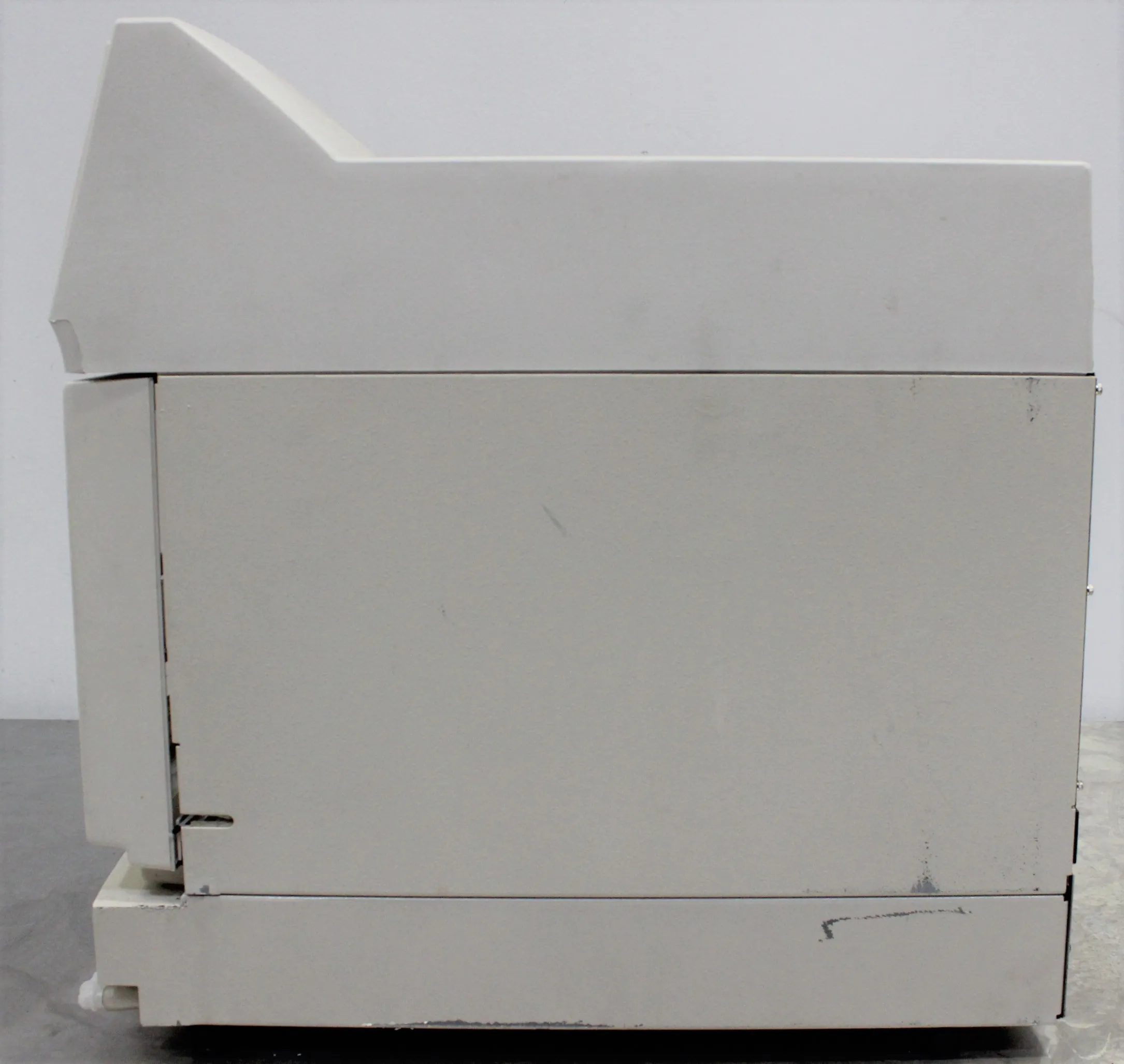 Dionex AS-1 Auto Sampler HPLC / FPLC / GC / CE Class 3 - Service Used 120V/220V