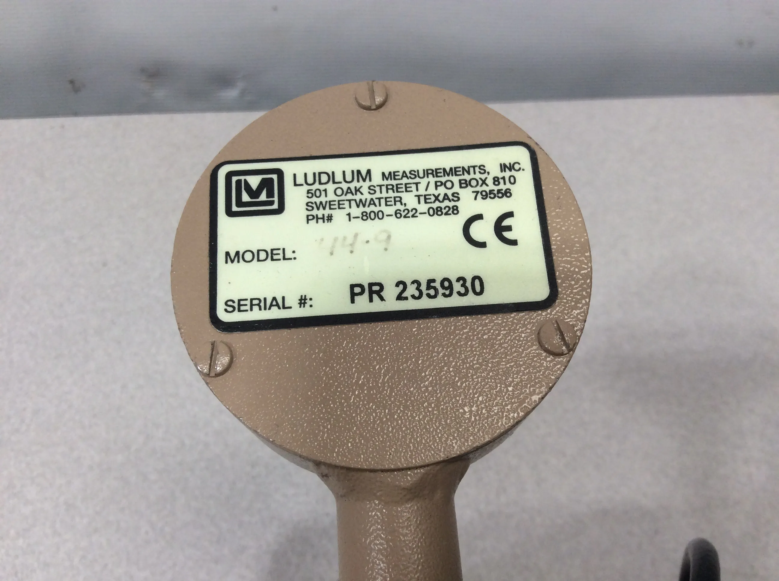 Ludlum 3 Radiation Survey Meter W/ 44-9 GM Pancake Probe