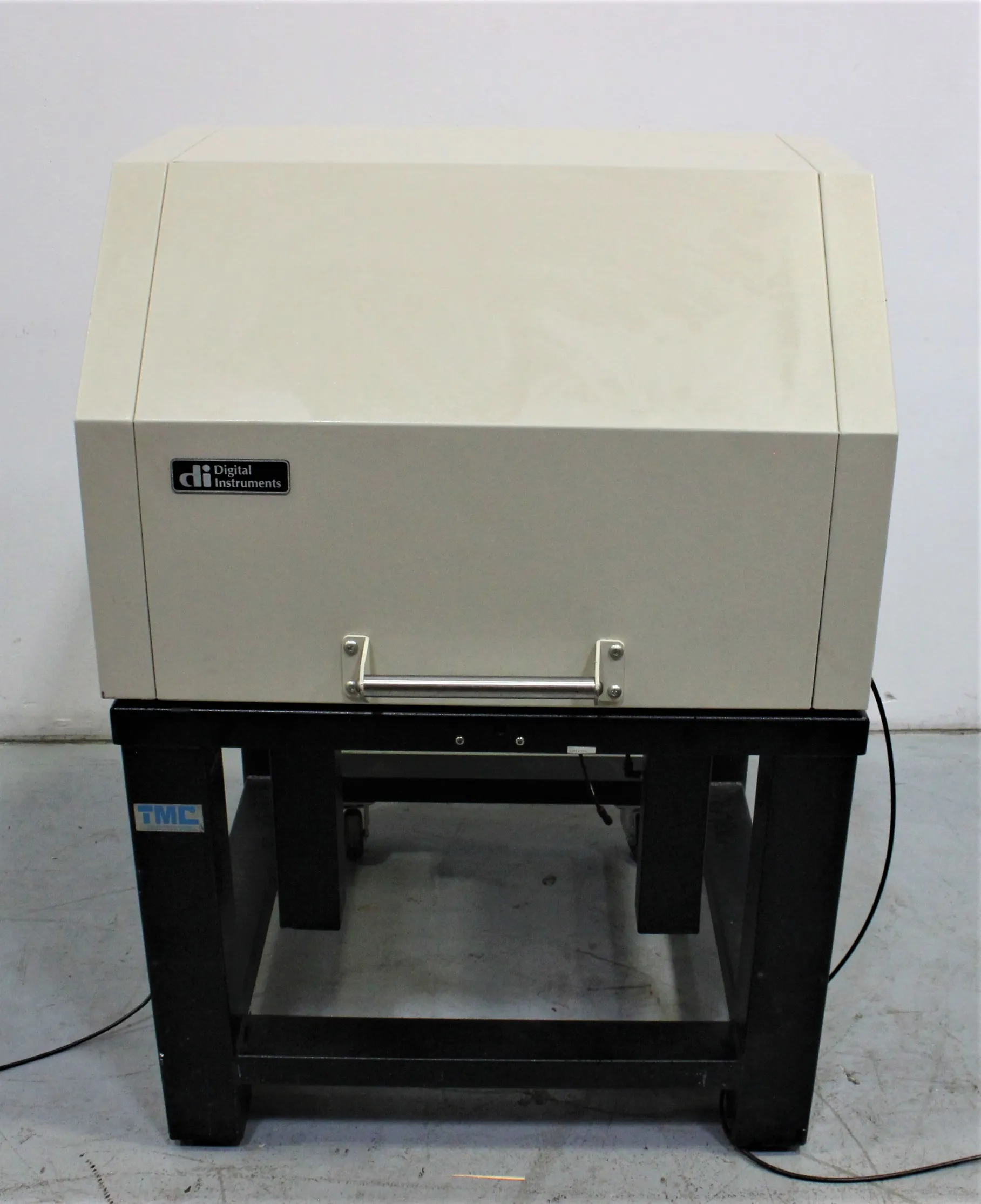 Digital Instruments Dimension 3100 Atomic Force Microscopy (AFM)