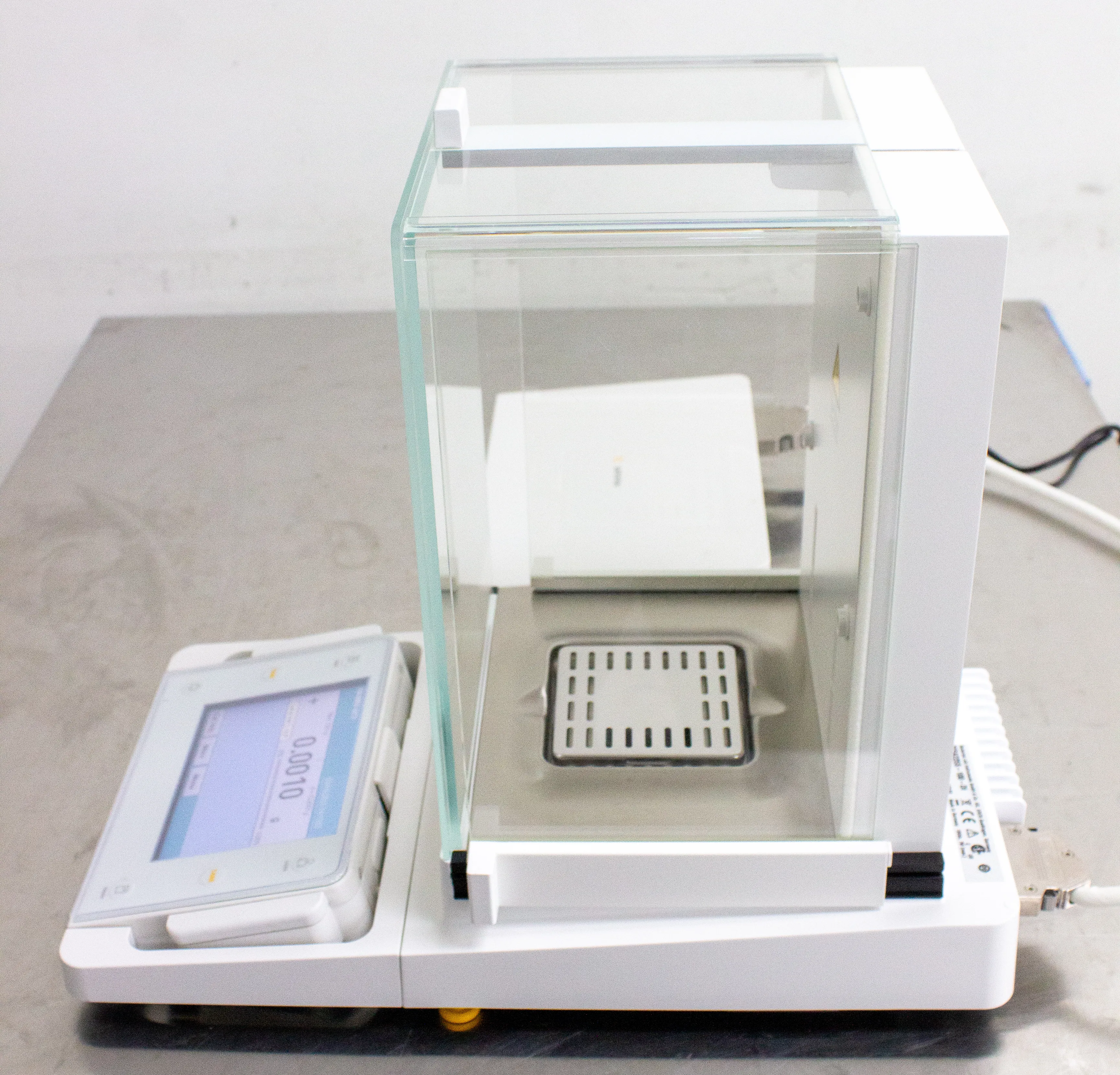 Sartorius Cubis Semi-Micro Balance w/ MSA Display & Draft Shield MSA225S-100-DI