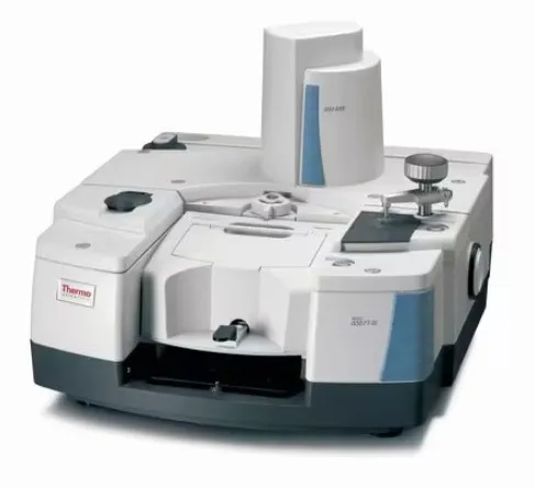 Thermo Scientific Nicolet IS50 FTIR Spectrometer with Kit and Accessories