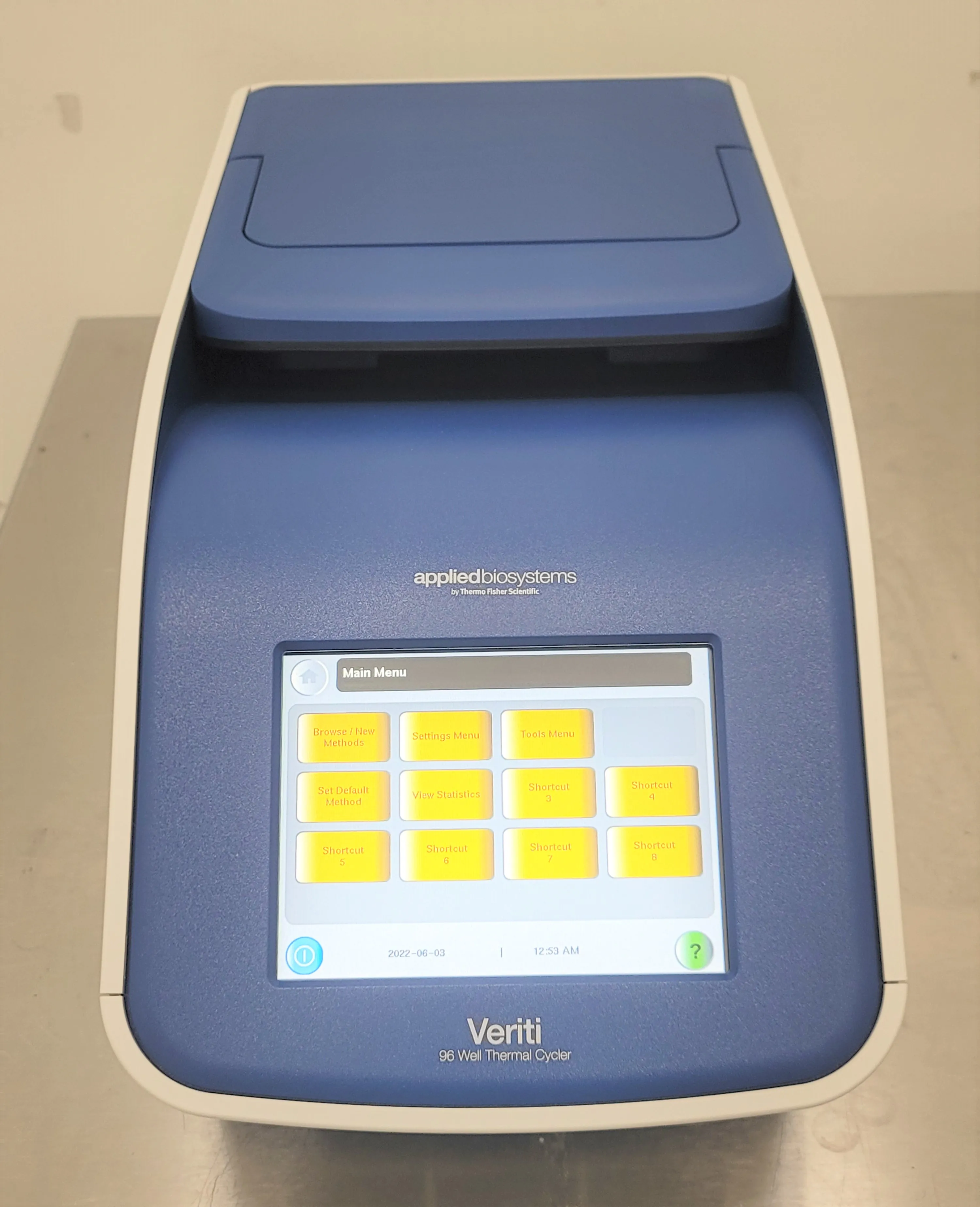 Applied Biosystems Veriti 96-Well Thermal Cycler