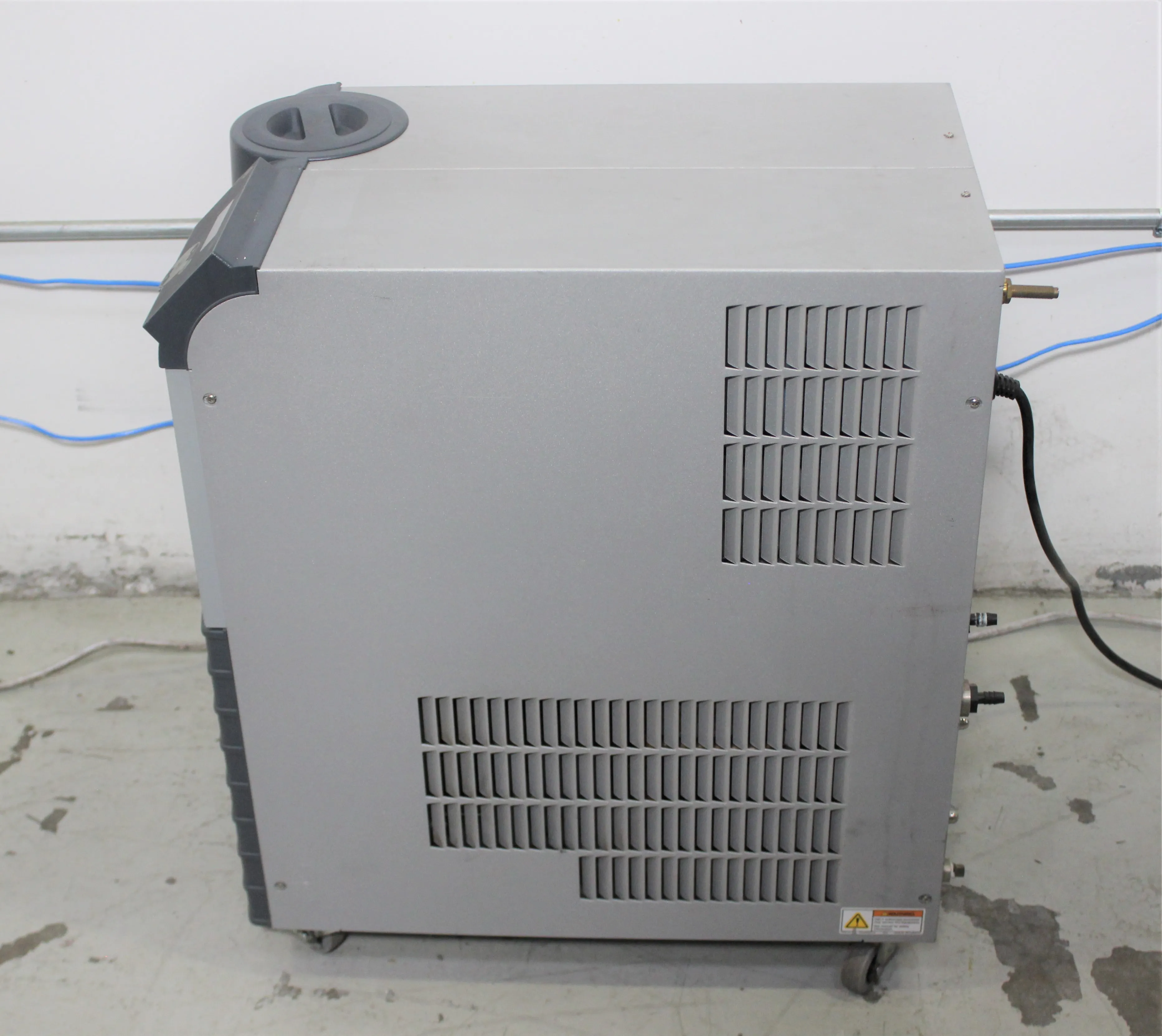 Thermo Fisher Neslab ThermoFlex900 Recirculating Chiller