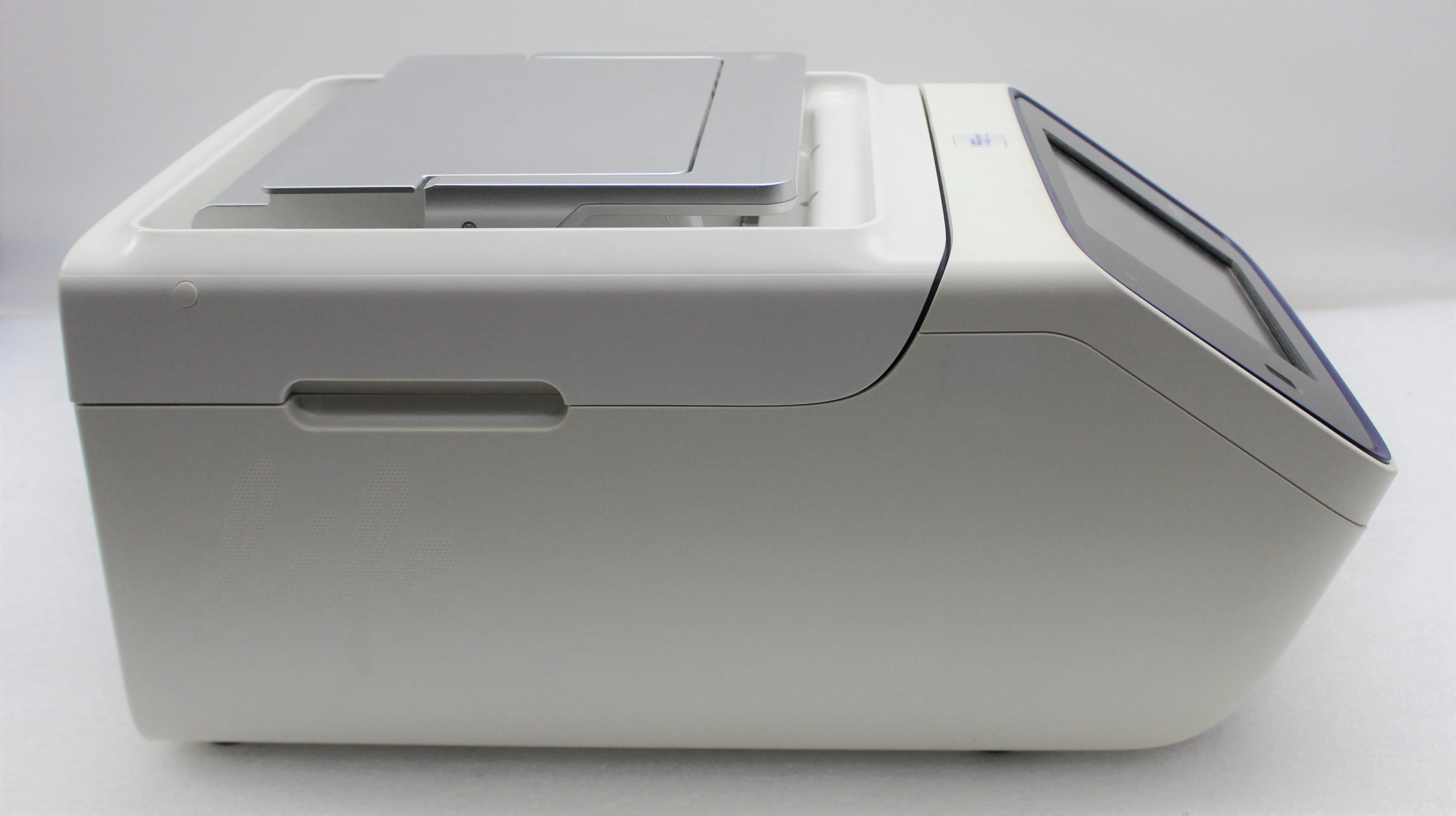 Applied Biosystems ProFlex PCR System 2 x 384-well PCR System with USB and On-board Memory