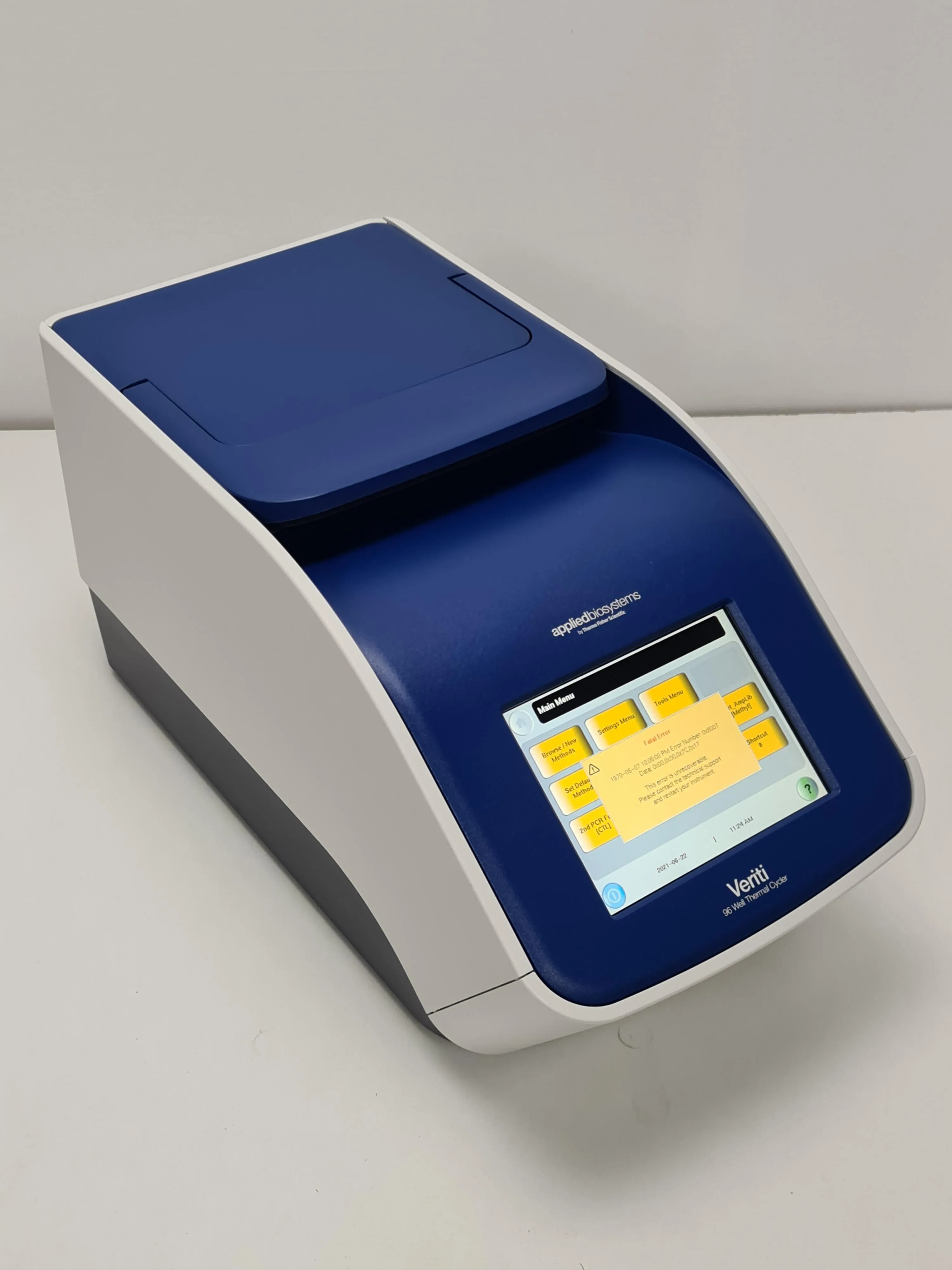 Applied Biosystems Veriti 96-Well Thermal Cycler, Model: 4375786R