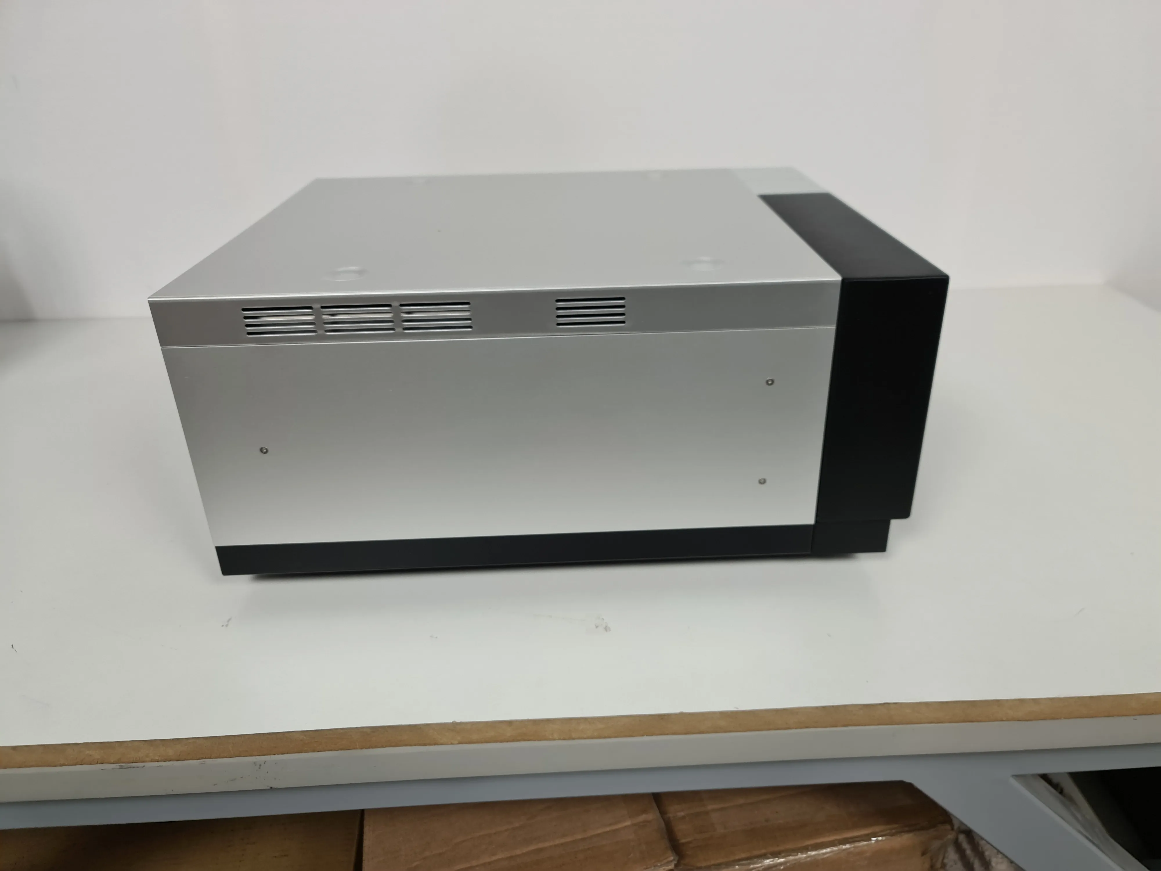 Thermo Scientific Dionex Corona Veo RS HPLC / FPLC / GC / CE Detector