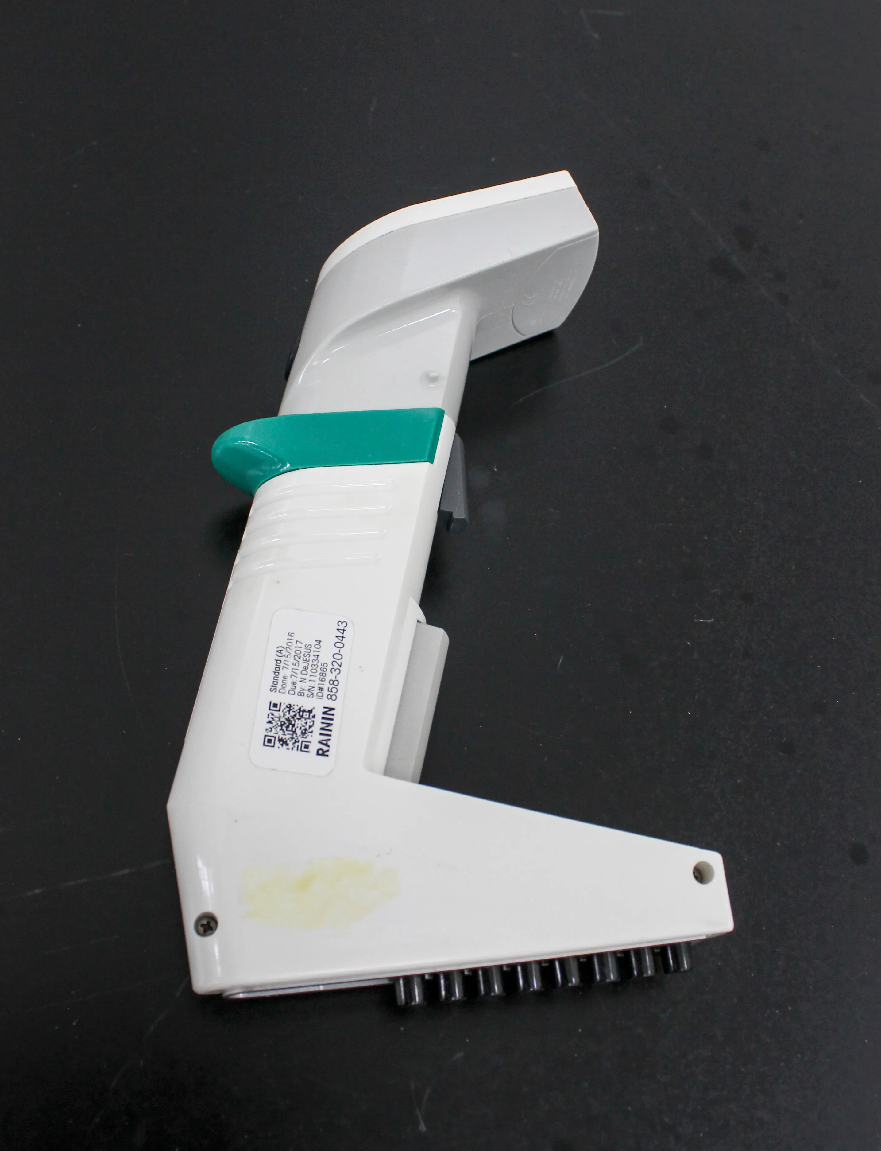 Matrix Impact Multichannel Electronic Pipette