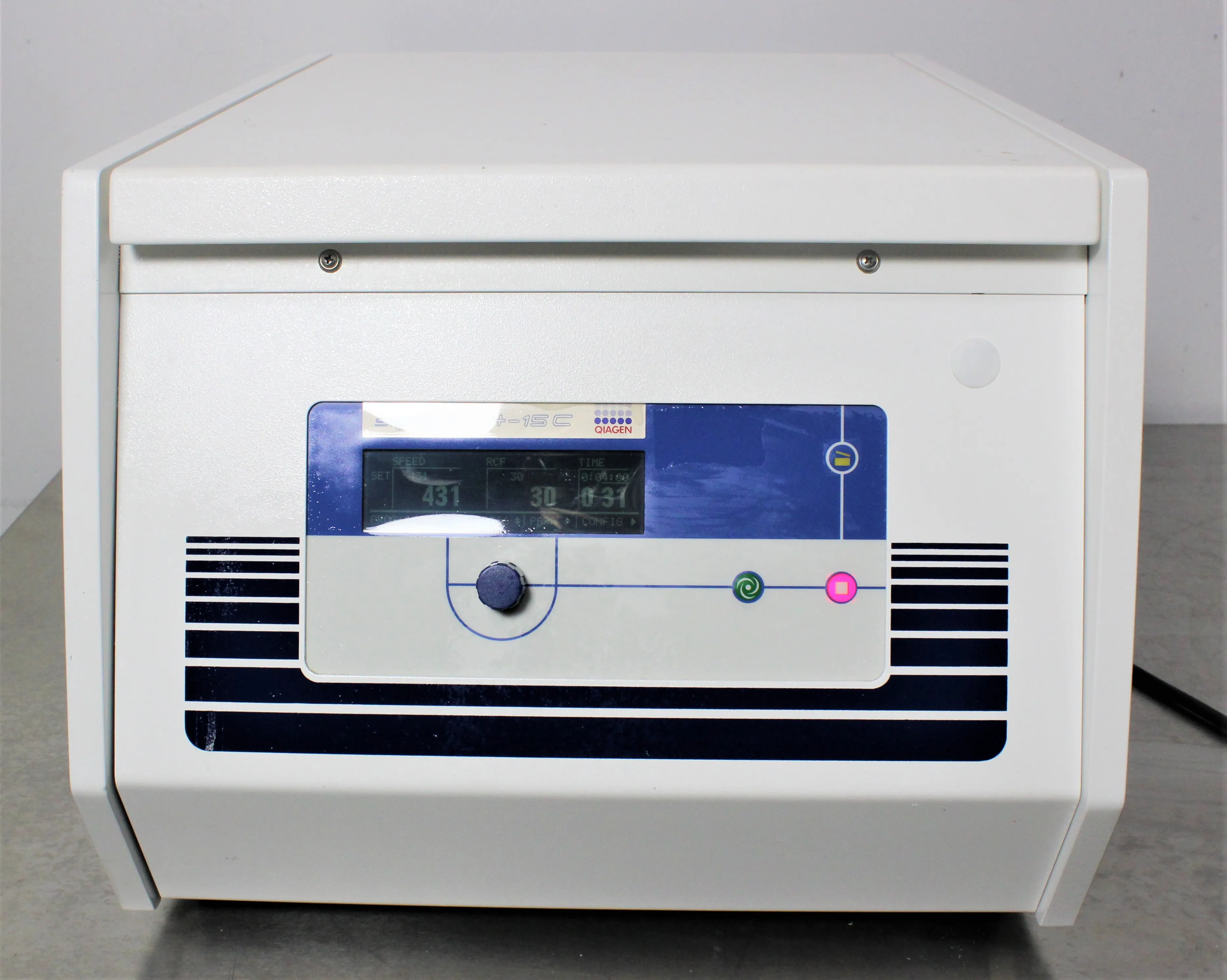 Used Sigma 4-15C Benchtop Centrifuge 13500 RPM