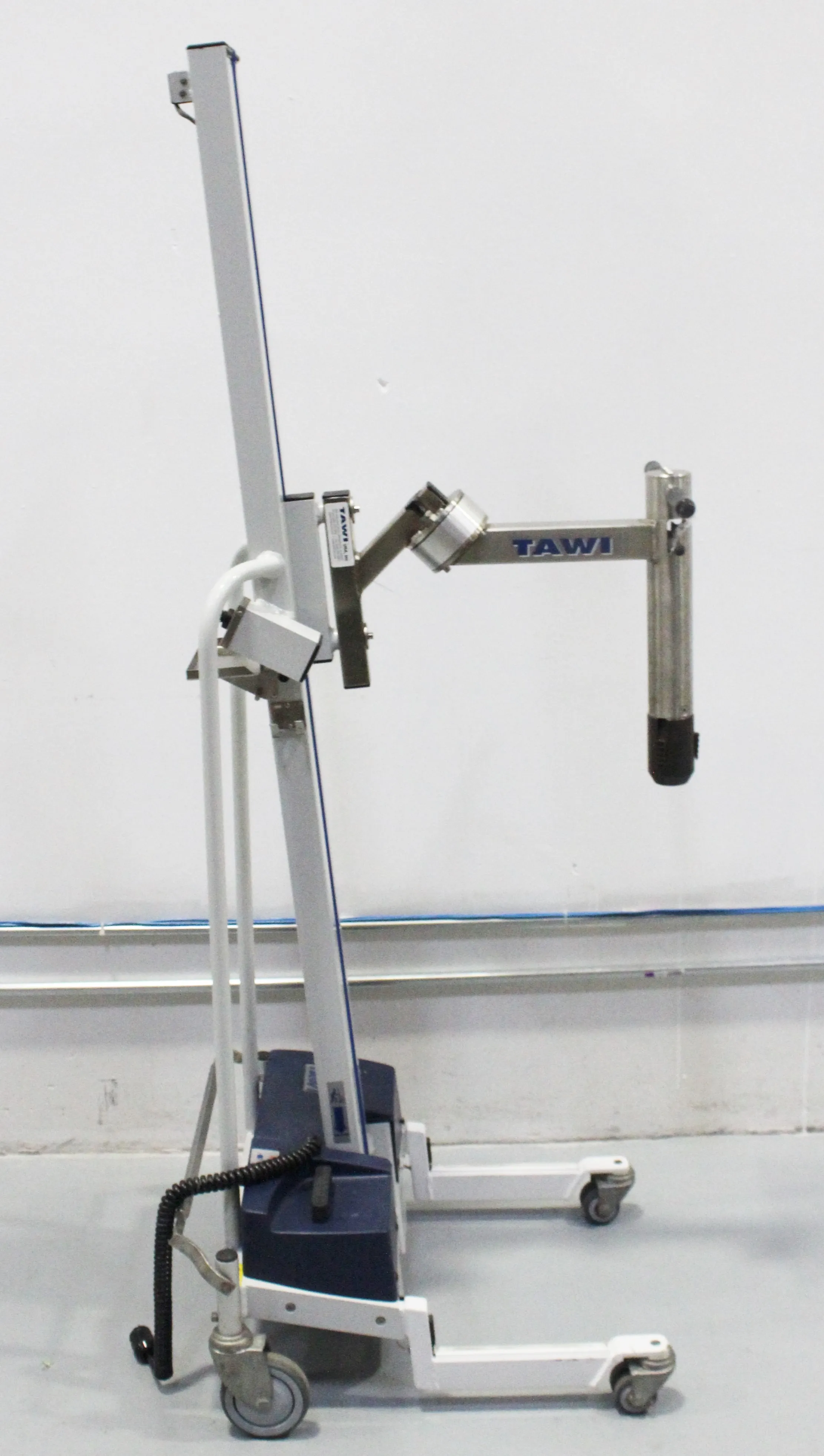 TAWI Pro 70 Ergonomic Lifting Trolley - Used Laboratory Equipment