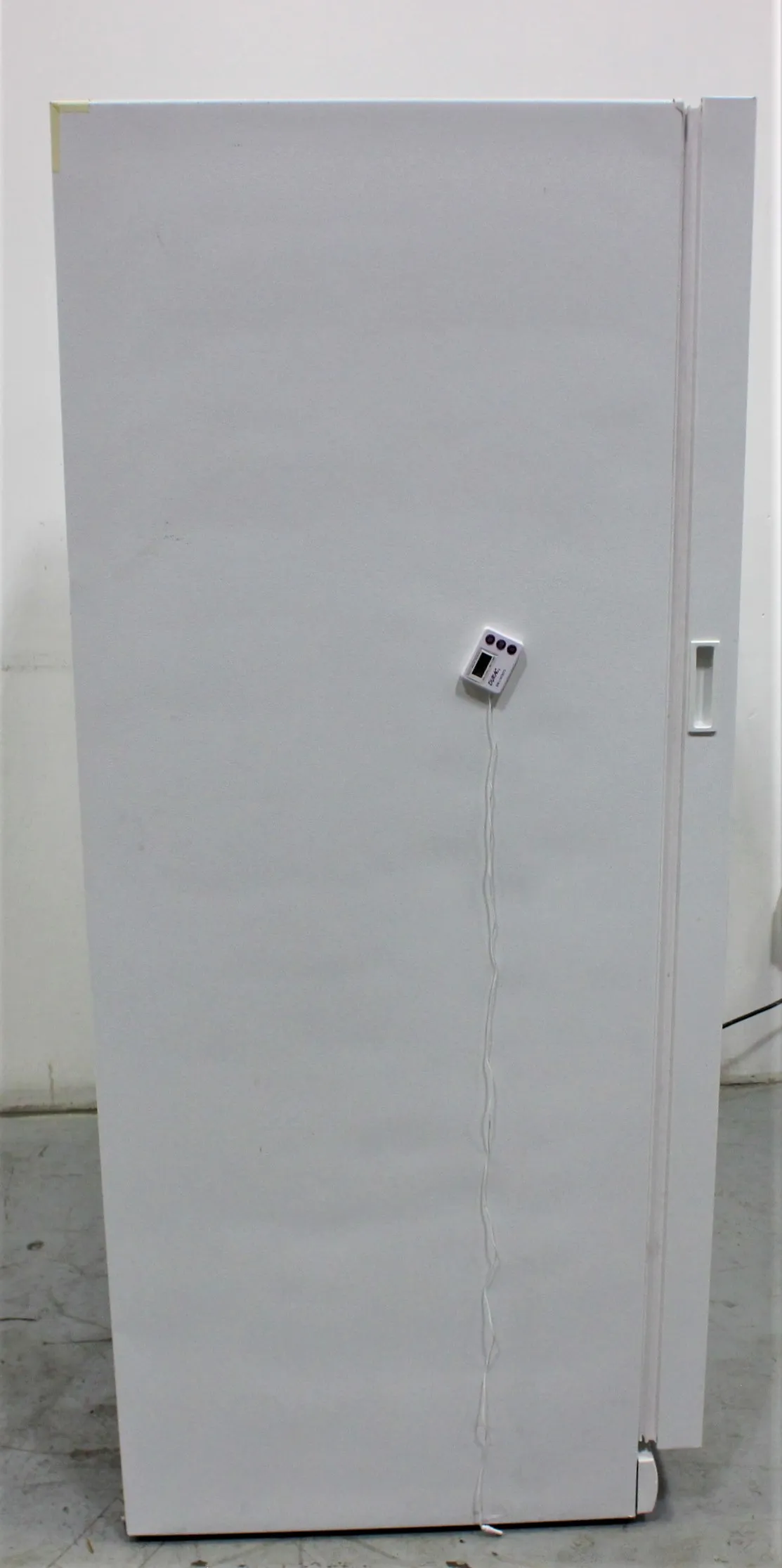 Kenmore 253.21742511 17.3 cu. ft. White Upright Freezer - Used