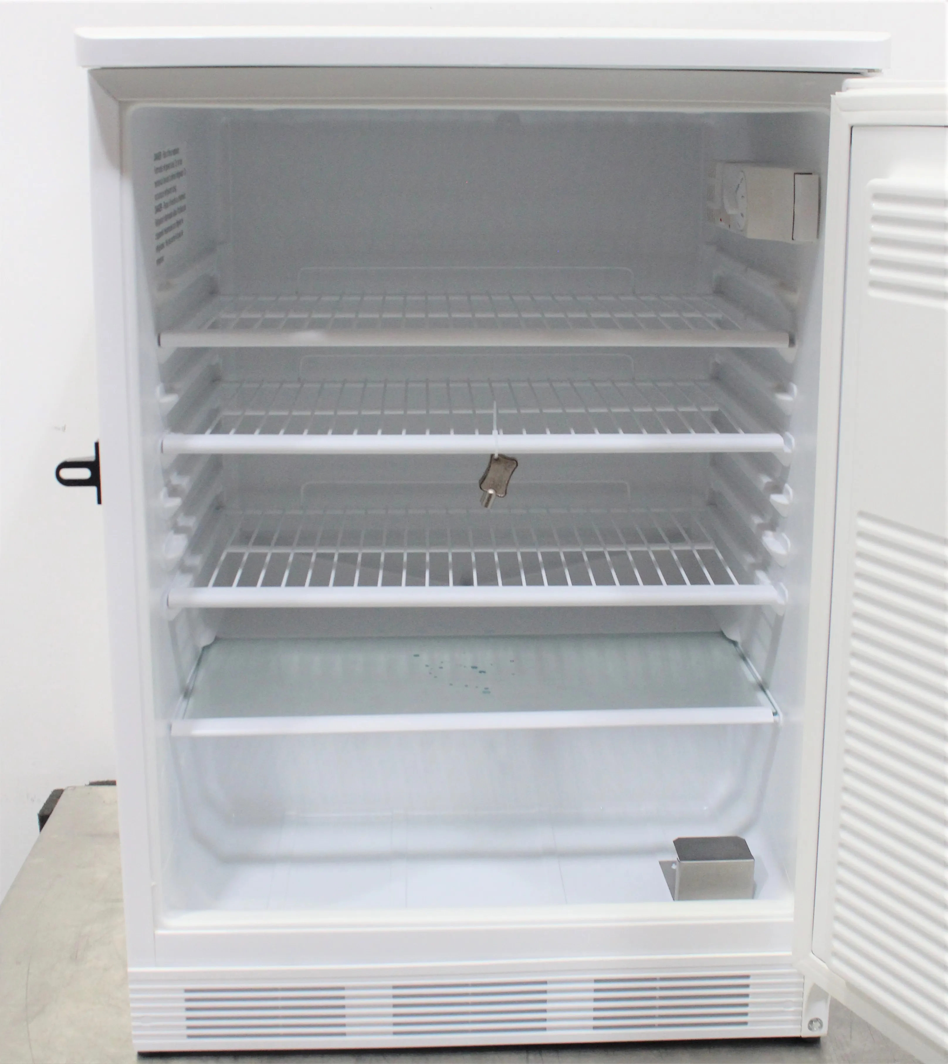 Thermo Scientific TSV Value Undercounter Refrigerator GTTSV05RPSA